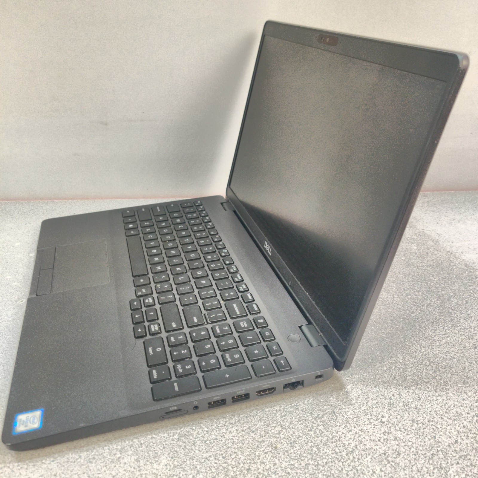 Dell Latitude 5500 15.6″ i5-8365U 1.60GHz 16GB RAM No SSD/OS/AC GOOD CONDITION