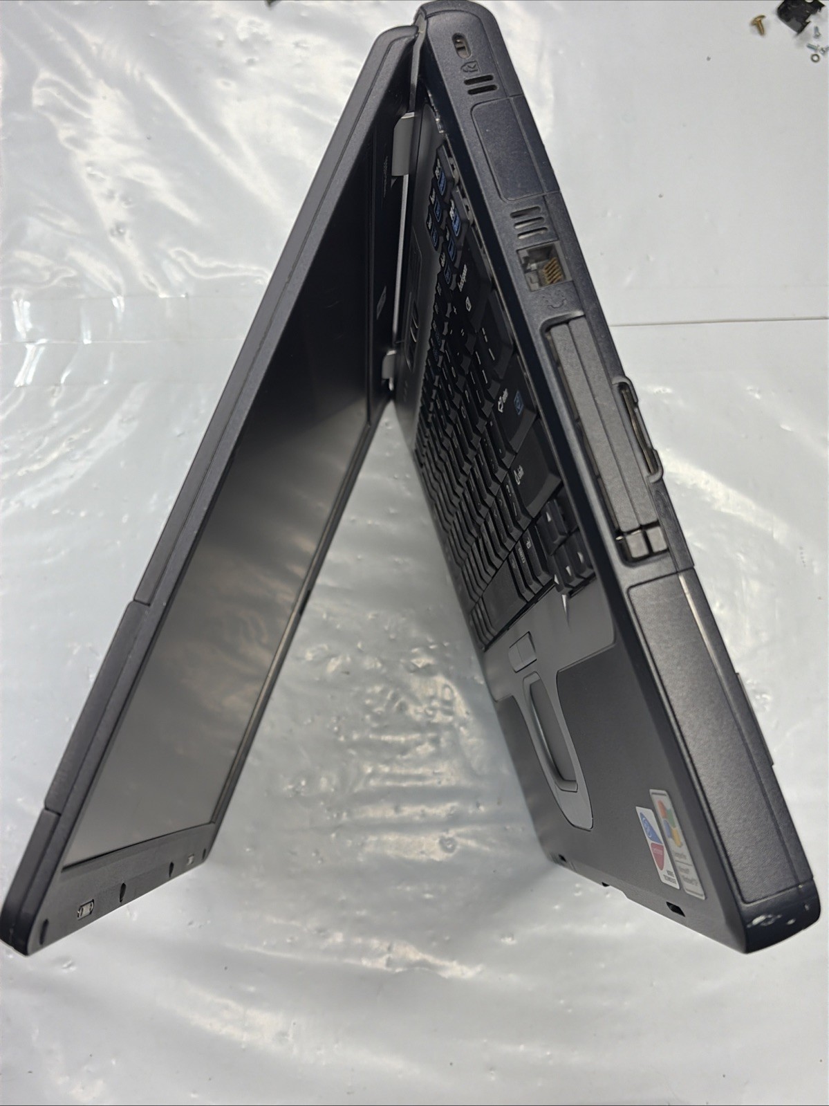 HP Compaq nc6000 Anatel T60M283.00 for Parts Or Repair, untested AS-IS condition