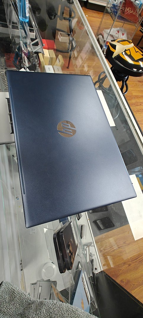 HP Pavilion Intel i7-1355u 32GB GeForce MX550 1TB SSD Touchscreen