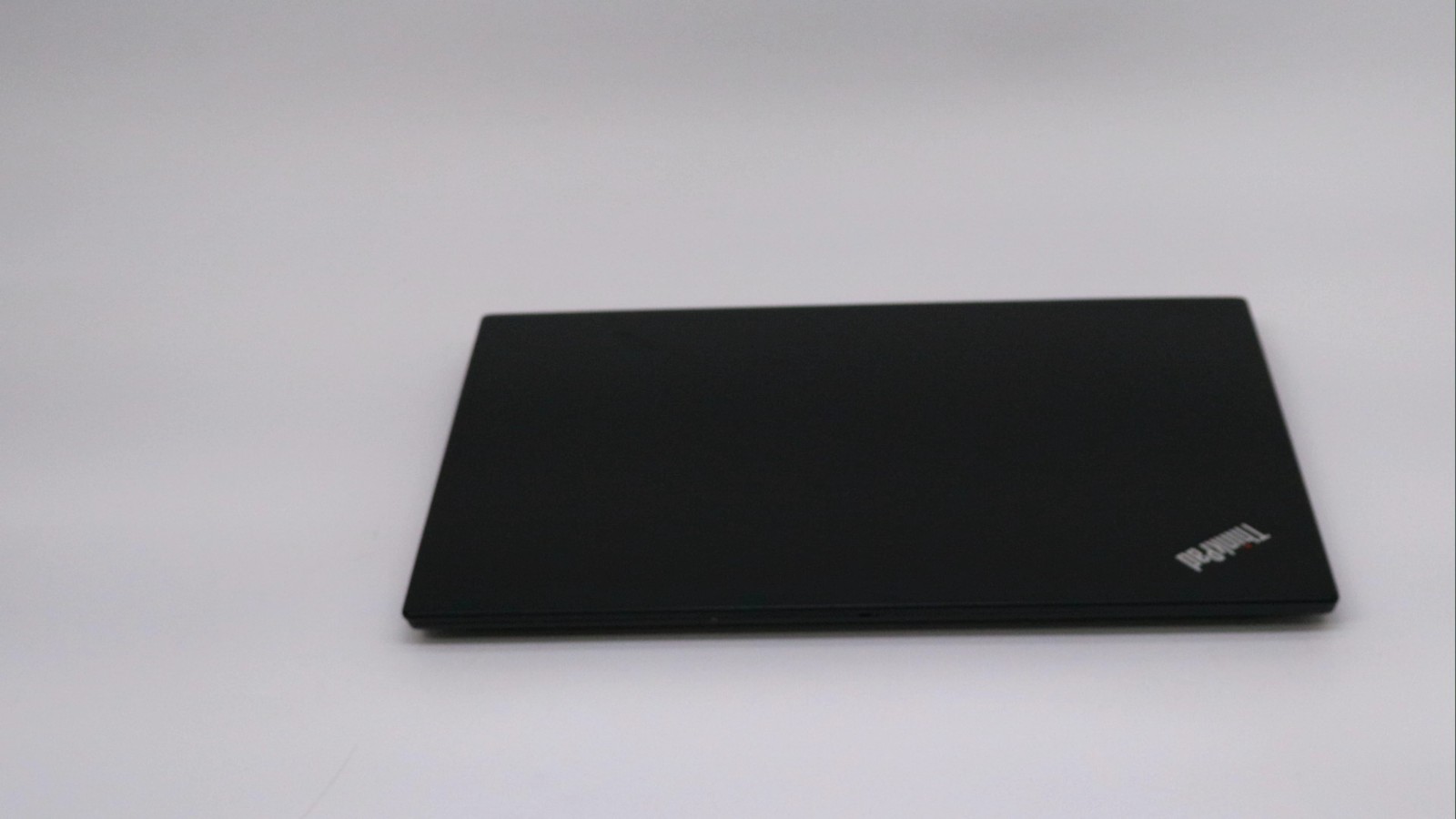 Lenovo ThinkPad T495s 14″ Ryzen 7 Pro 3700U 16GB 512GB – Good