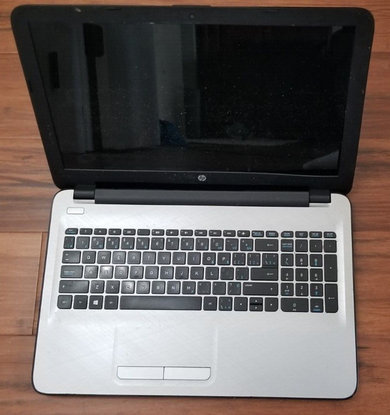 HP 15-af147ca AMD A8-7410 Laptop For Parts – see desc.