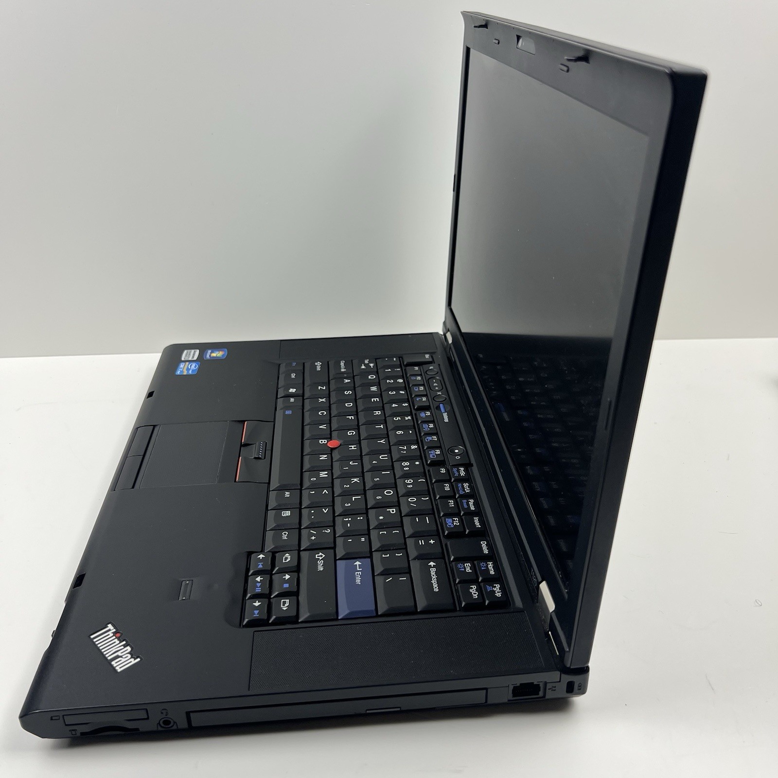 Lenovo ThinkPad T520 Intel i7-2640M 8GB 320GB HDD Linux Mint OS w/ Charger|ELP91