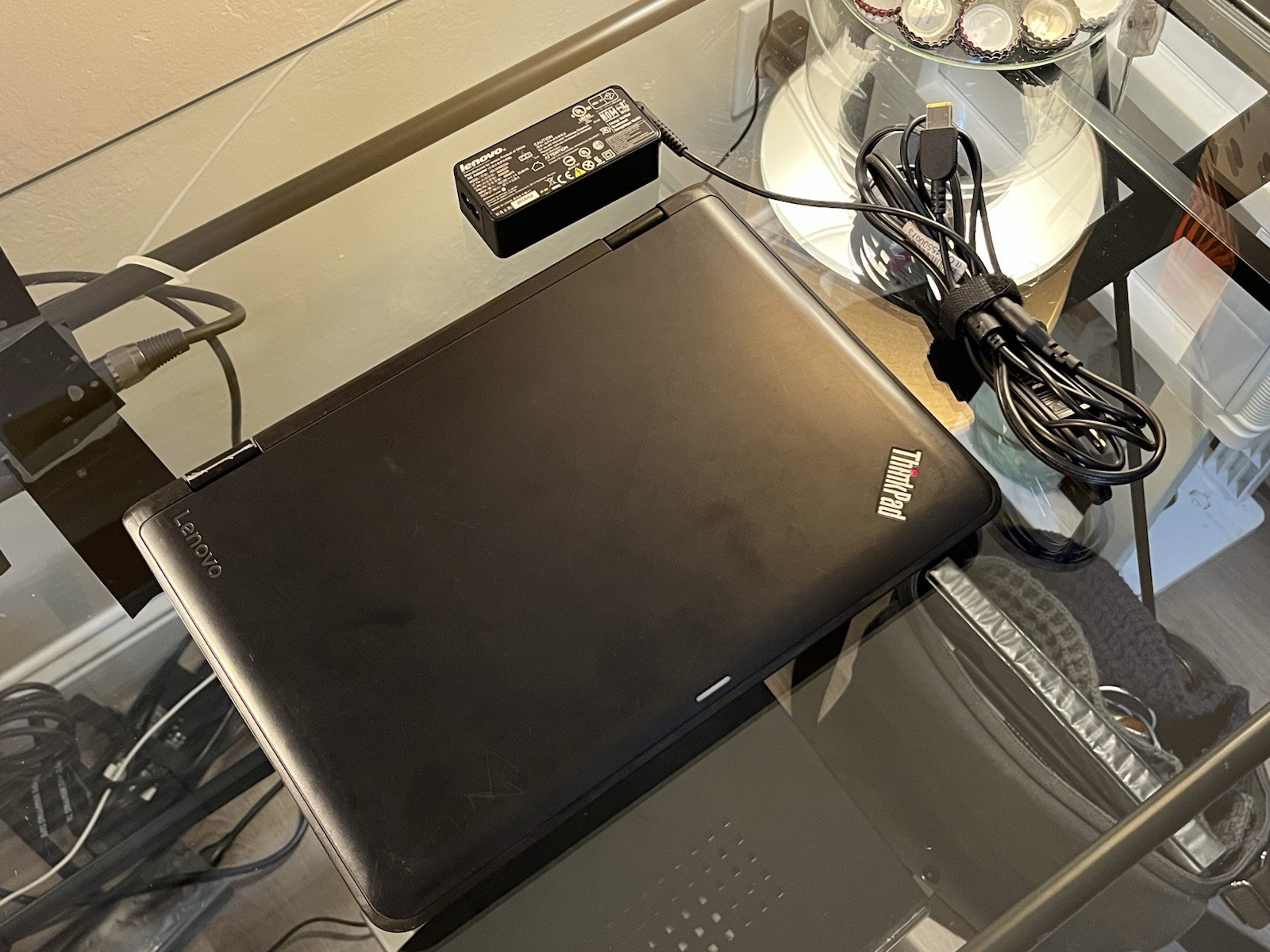 Lenovo Thinkpad Yoga 11e 4th gen core i3 7th gen Windows 11 16gb RAM