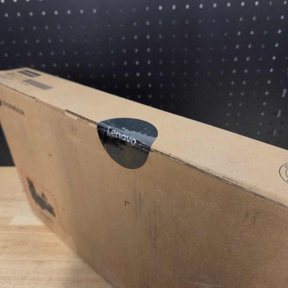 Lenovo IdeaPad 3i Chromebook 15.6″ FHD Laptop