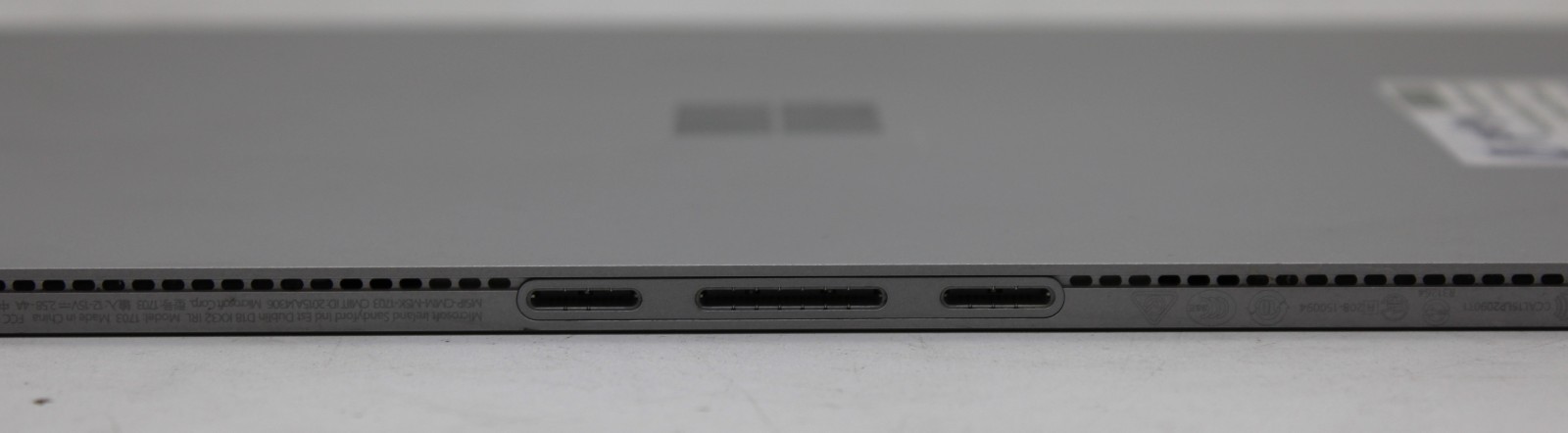 Microsoft Surface Book 13.5” i7-6600U @ 2.60GHz 16GB RAM 512GB SSD *FOR PARTS*