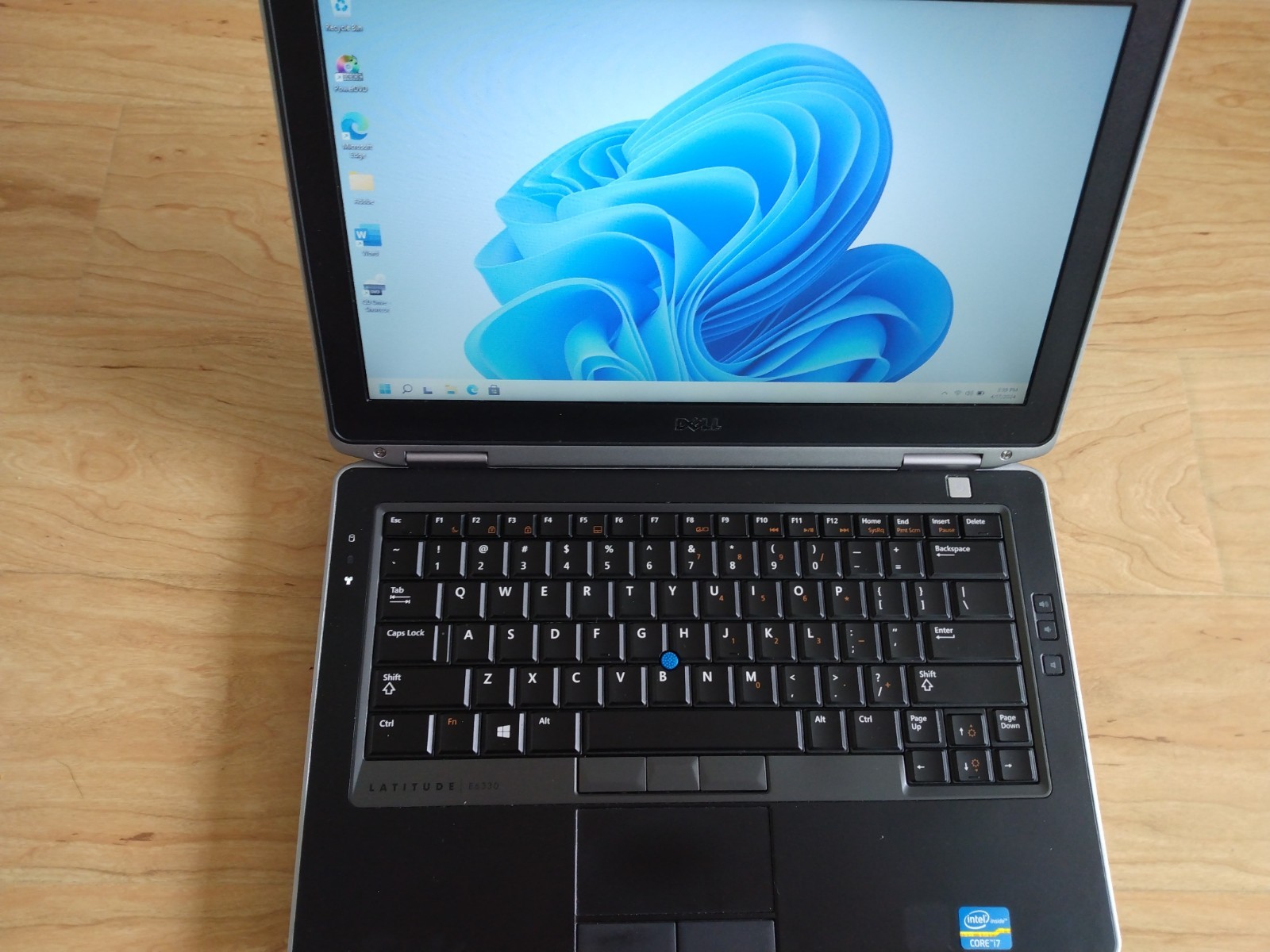 Used Dell Latitude E6330 Core i7 Win 11 256gb SSD Hard Drive 16gb RAM laptop