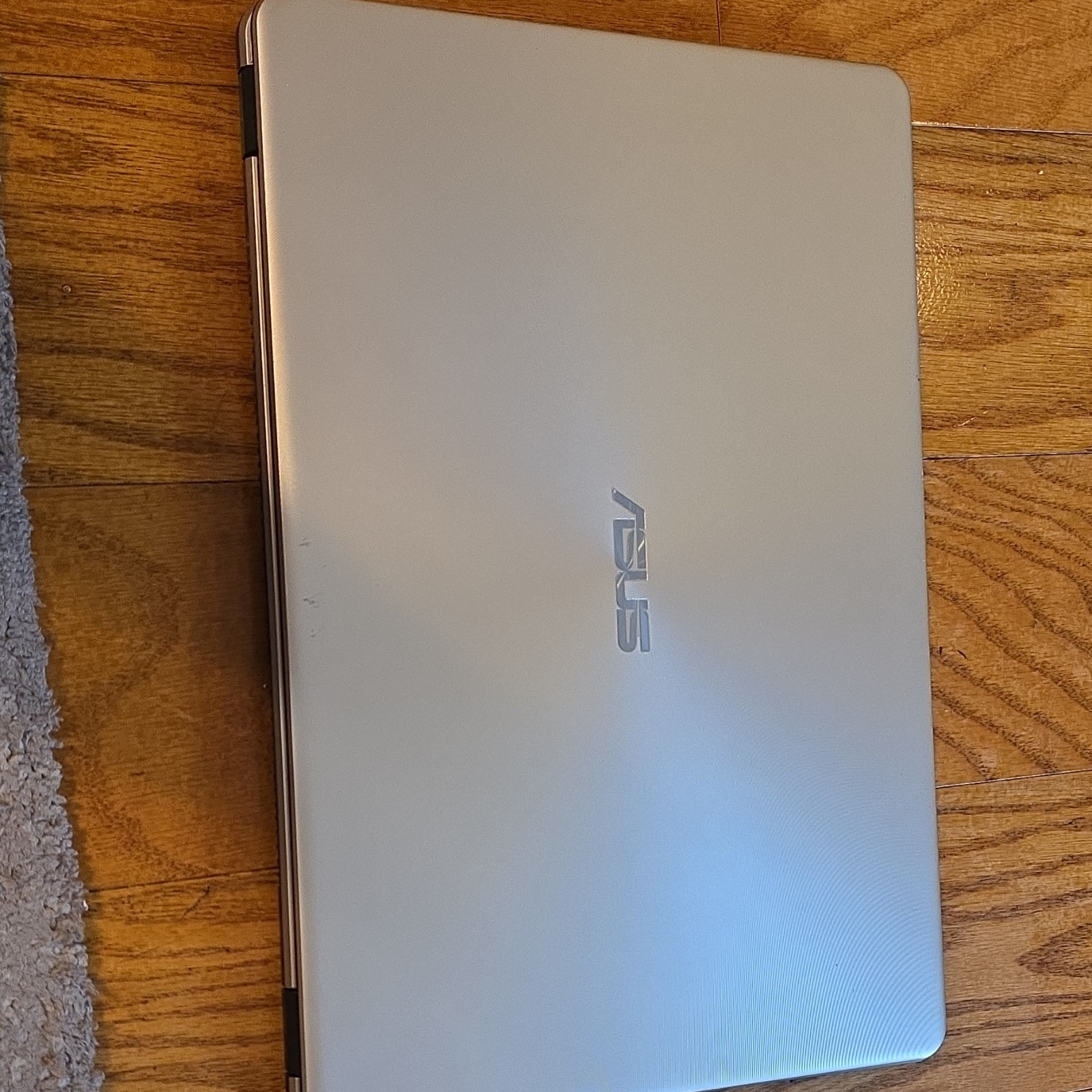 ASUS X505BA Laptop AMD A9-9420 8GB RAM 237GB SSD Radeon R5 Windows 10 Home