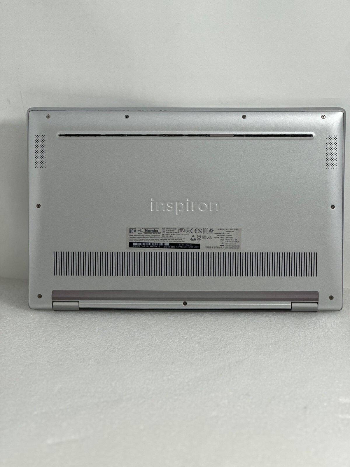 Dell Inspiron 7490 14″ FHD Intel Corei5-10210U 8GB RAM256gb PCIe Windows 11