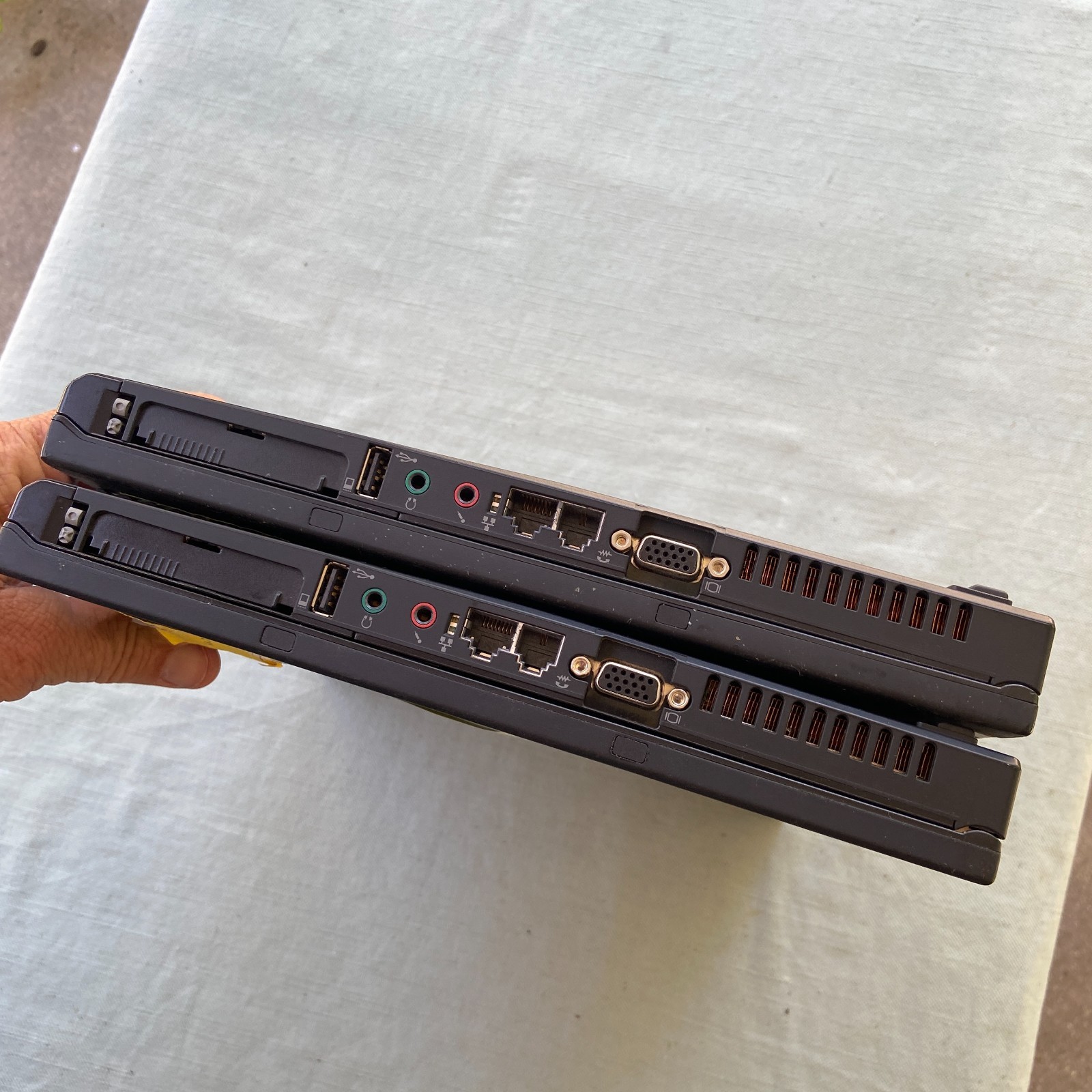 IBM Lenovo ThinkPad T60 15” Laptop Intel Centrino T2400 1.83GHz 1GB Parts Lot 2
