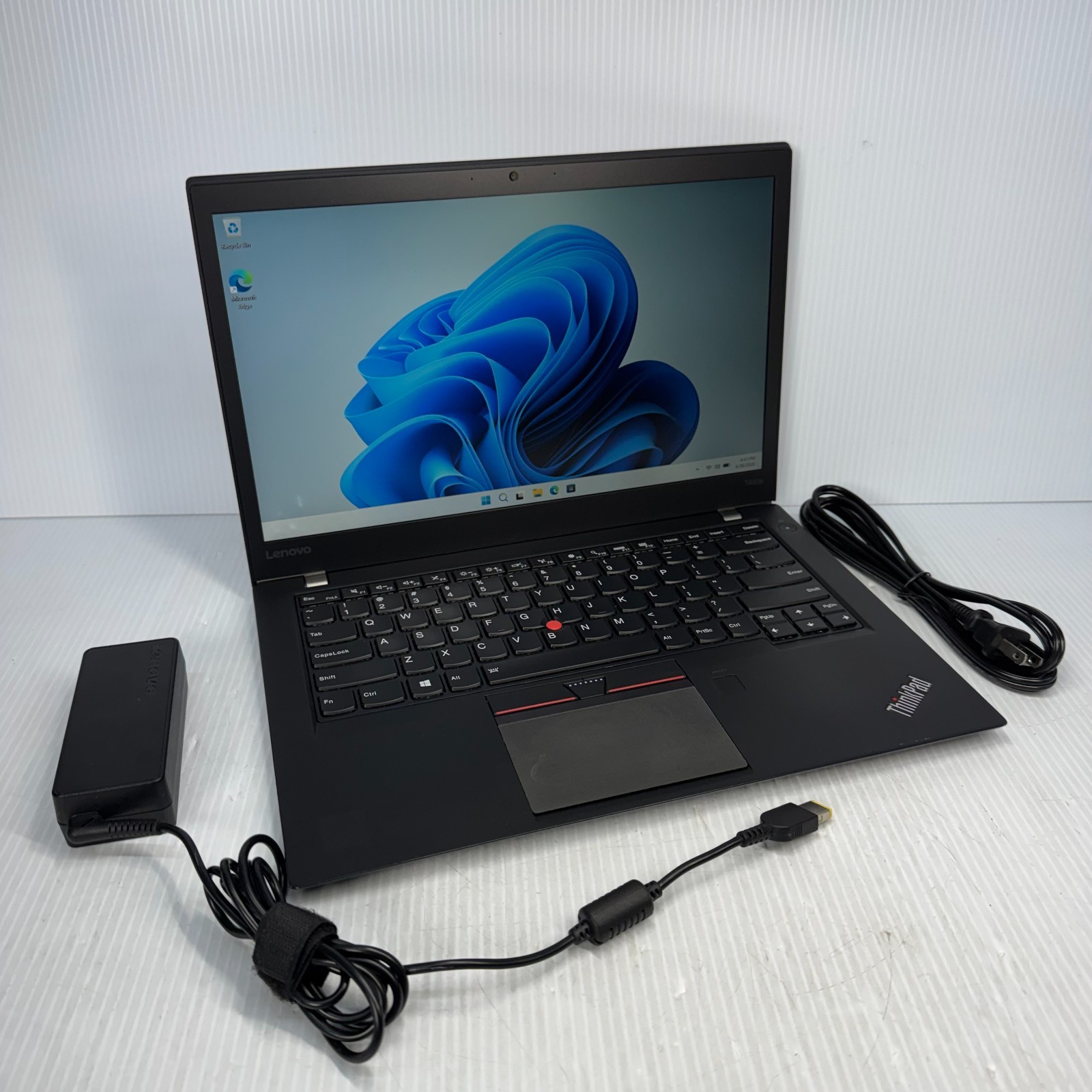 Lenovo ThinkPad T460s i7-6600U 14″ Windows 11 Pro Laptop 128GB SSD **SEE PICS**