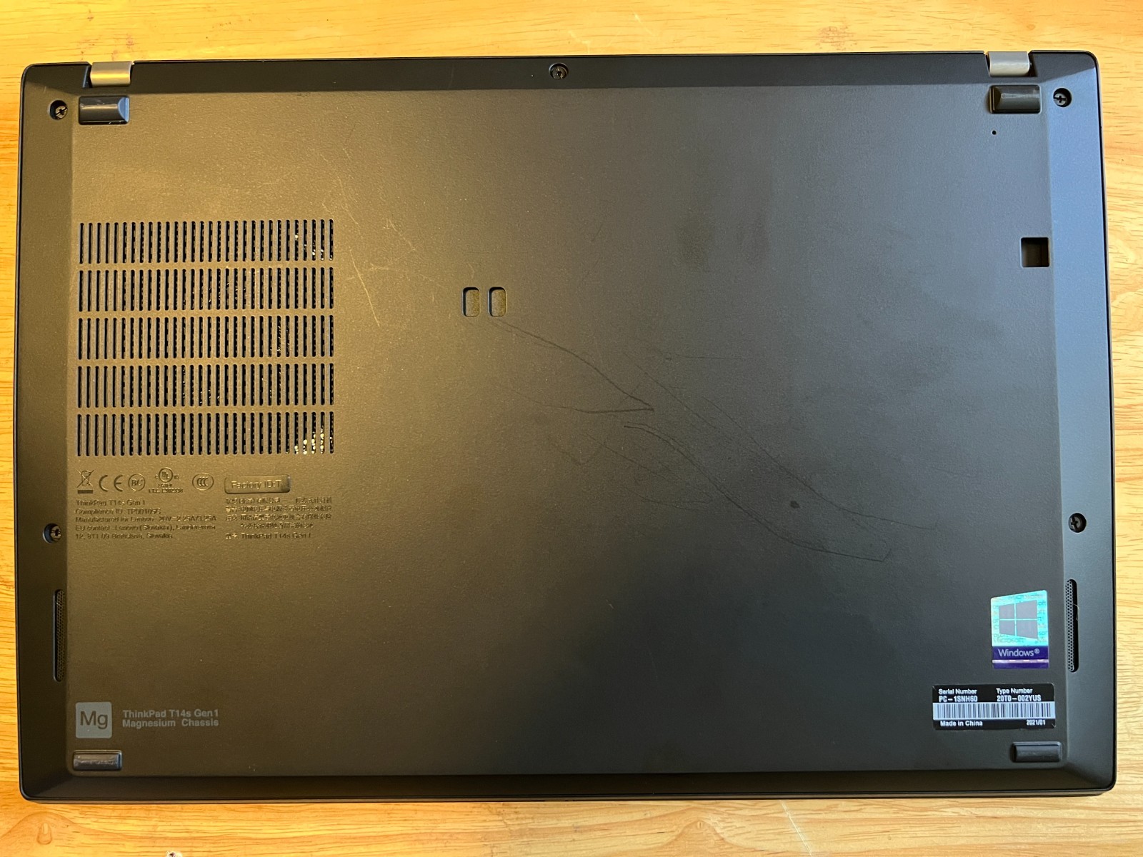 Lenovo ThinkPad T14s Gen 1 (20UH) — Intel i5-10210U 1.6Ghz, 16GB DDR4, 512GB M2