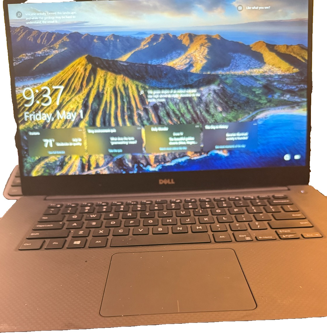 Dell XPS 15 9550 Intel i7-6700HQ 8GB RAM 256GB SSD Win 10 Home