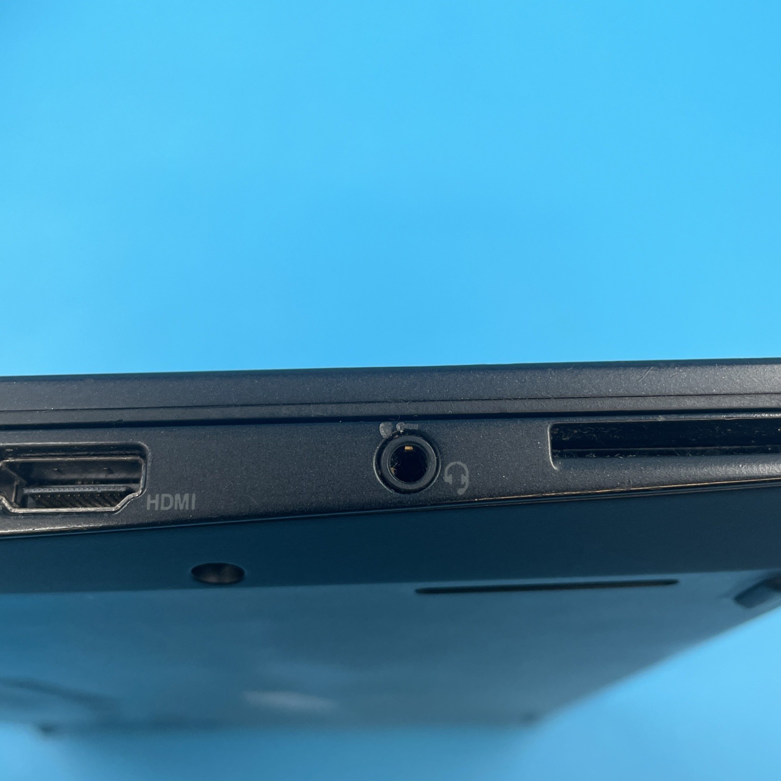 (LOT OF 9) Lenovo ThinkPads | i7 8th Gen | 8/16GB RAM | ** READ BELOW ** | NO OS