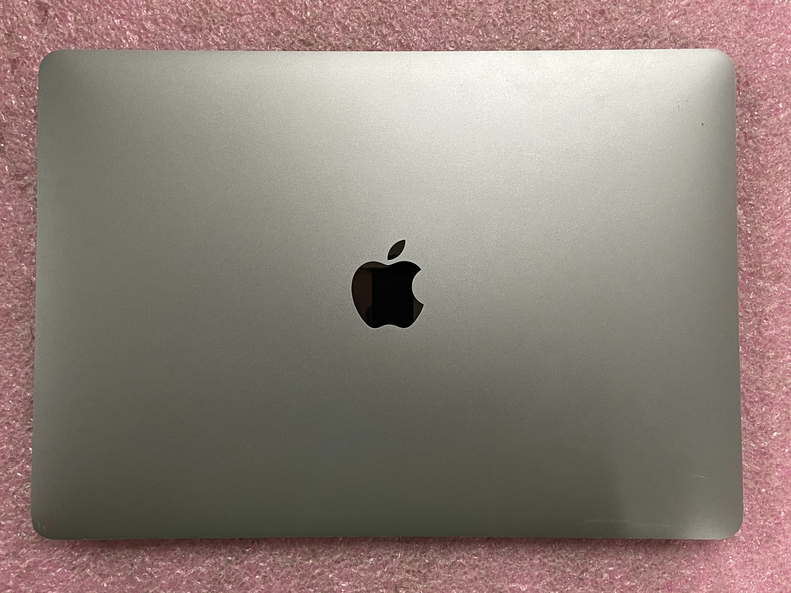 Apple MacBook Pro A1708 2017 13.3″ i5-7360U 8GB RAM 256GB SSD *Read* – LP50A