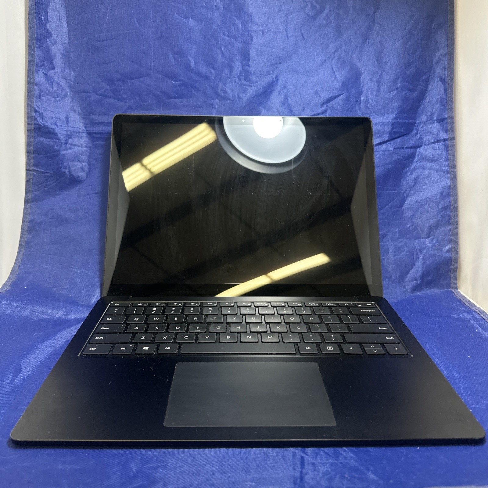Microsoft Surface Laptop 3 13.5” 16GB 256GB i7-1065G7 1.30GHz Win 11 Pro