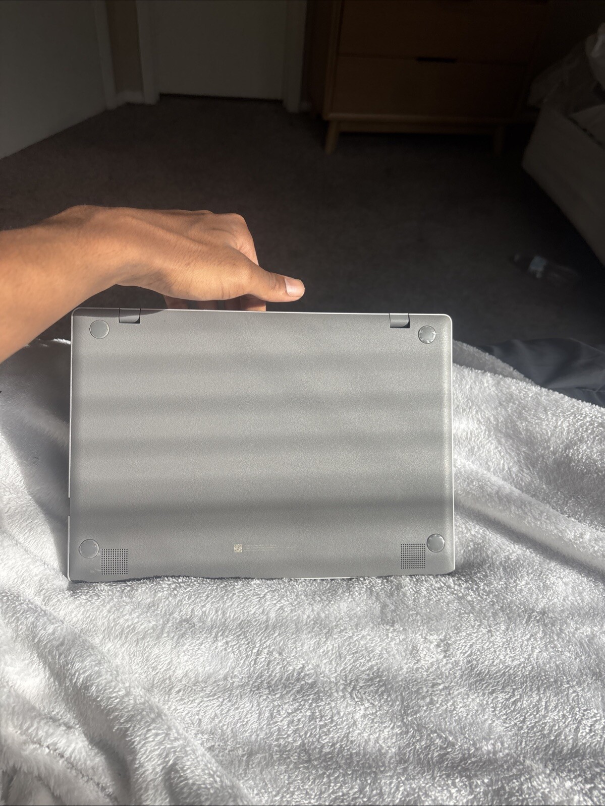 Samsung Chromebook 4 (16GB eMMC, Intel Celeron, 1.10 GHz, 16GB) Laptop – Gray
