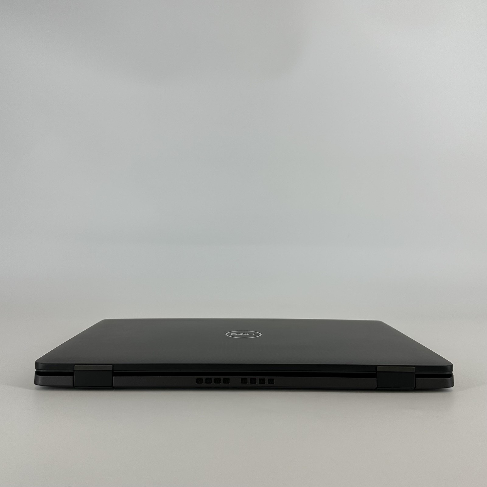 Dell Latitude 7430 14 Black FHD 1.8 GHz i7-1265U 16GB 256GB SSD Very Good