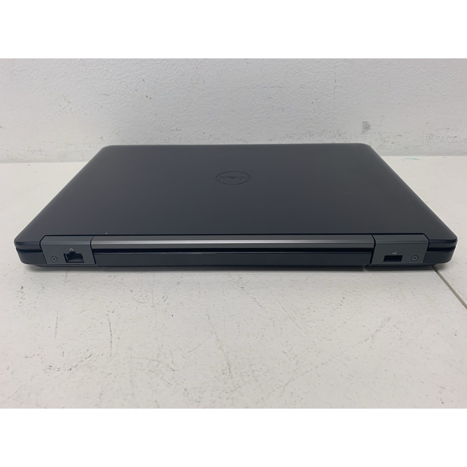 DELL LATITUDE E5440 /i3-4030U 1.9GHz 120GB SSD 4GB RAM Windows 10 Pro