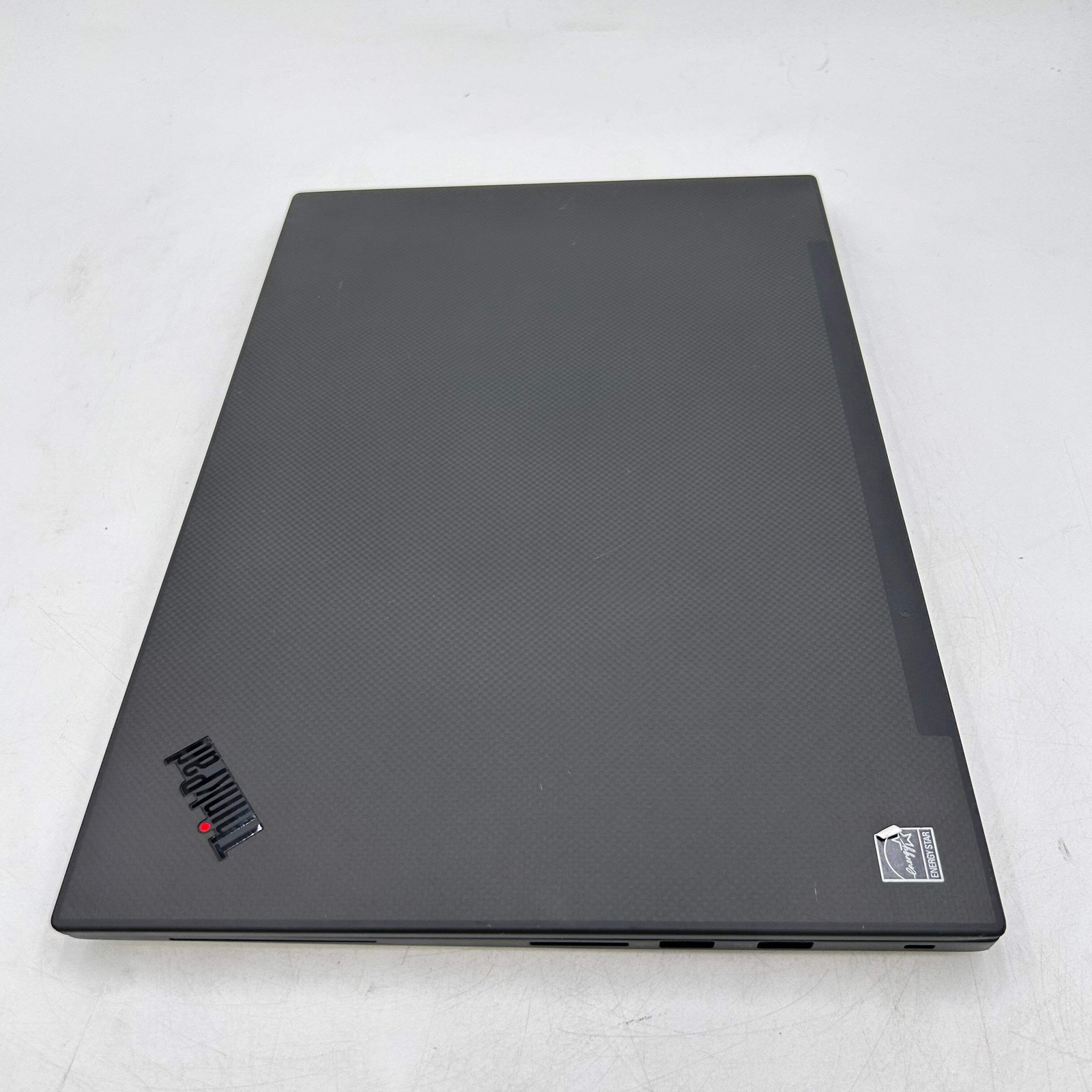 Lenovo ThinkPad P1 Gen 2 15.6″ i7-9850H 2.6GHz 32GB RAM 1TB SSD Quadro T1000