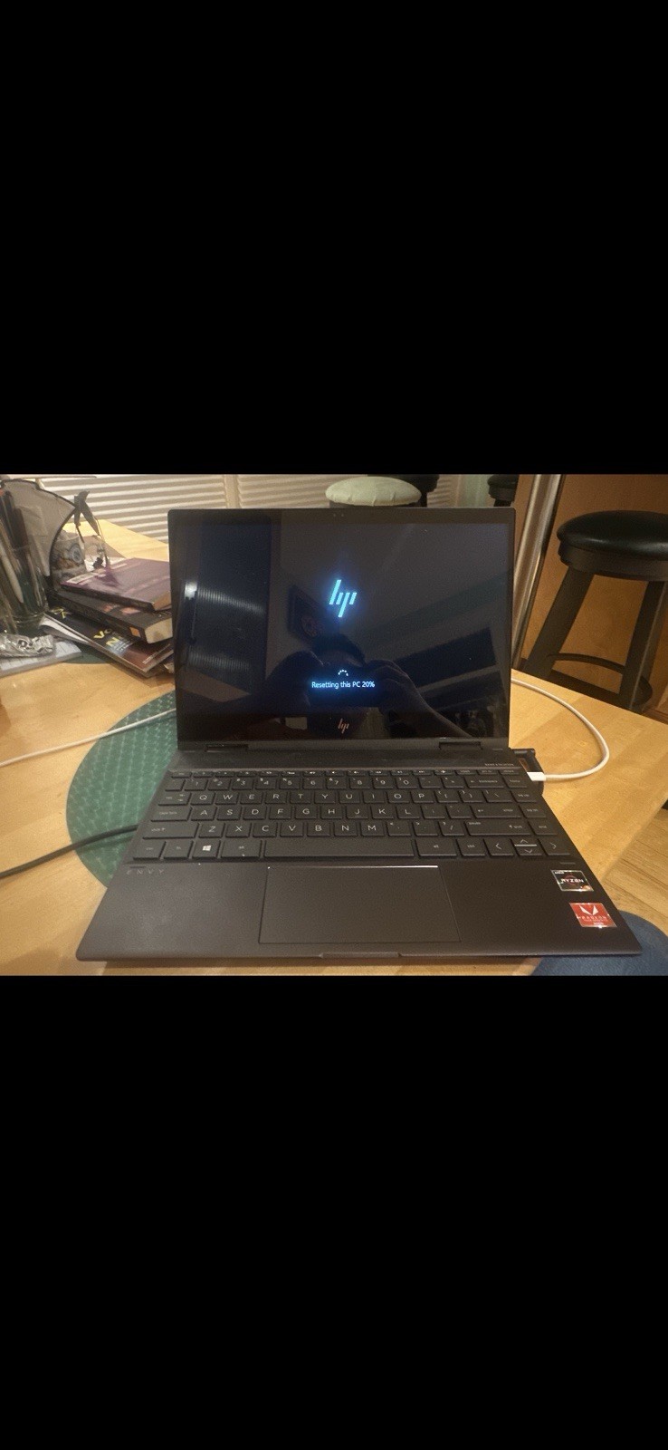 HP Envy x360 15.6″ Ryzen 5 2500U 128GB SSD 8GB RAM