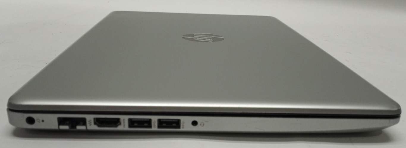 HP Laptop 15-db0xxx TOUCH AMD Ryzen 2500u@2.00 8GB/256GB NVMe Win11Home MC542*!