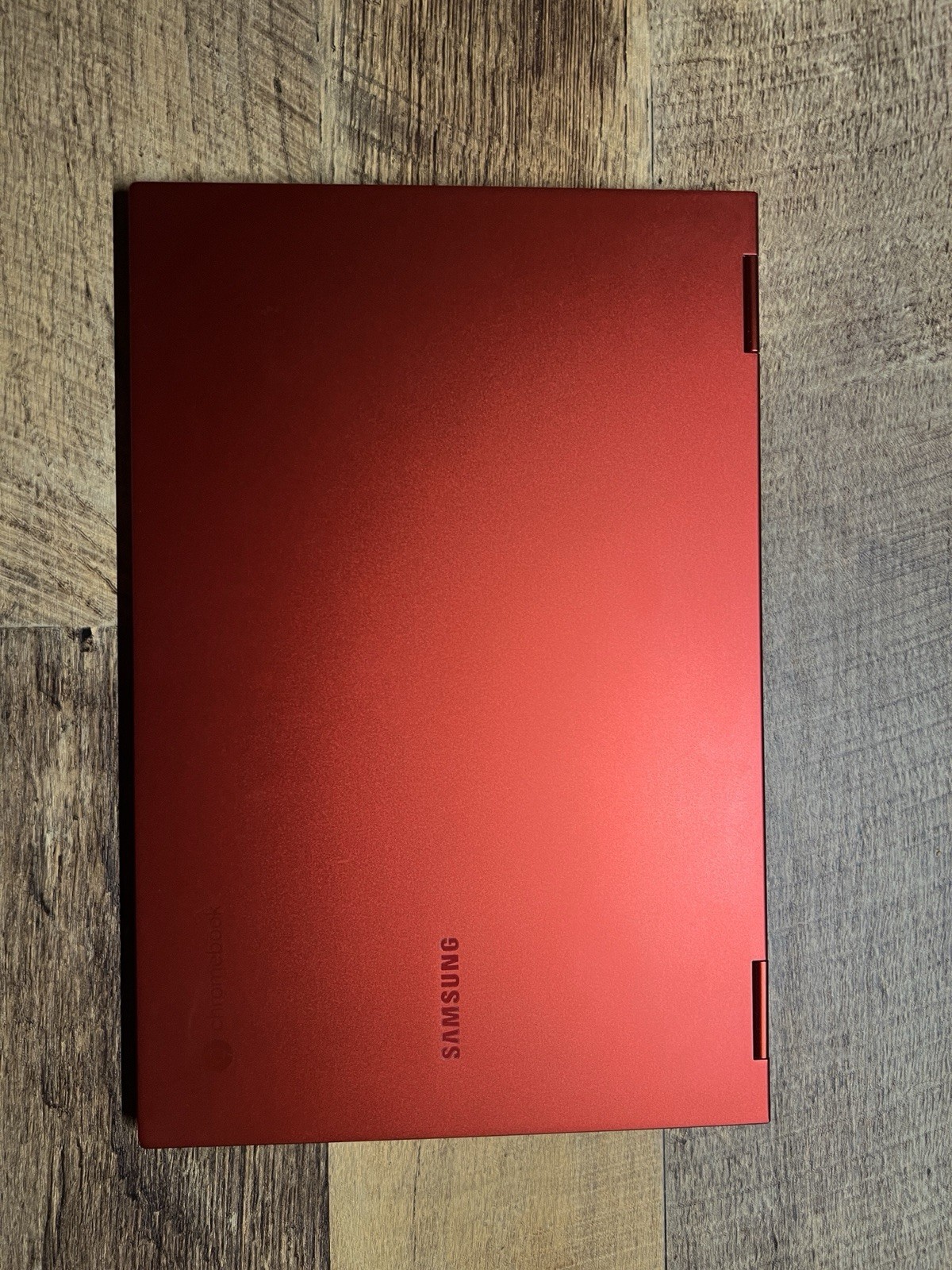 Samsung Galaxy Chromebook 2 13.3″ QLED Touch Intel Core i3 8GB 128GB Fiesta Red