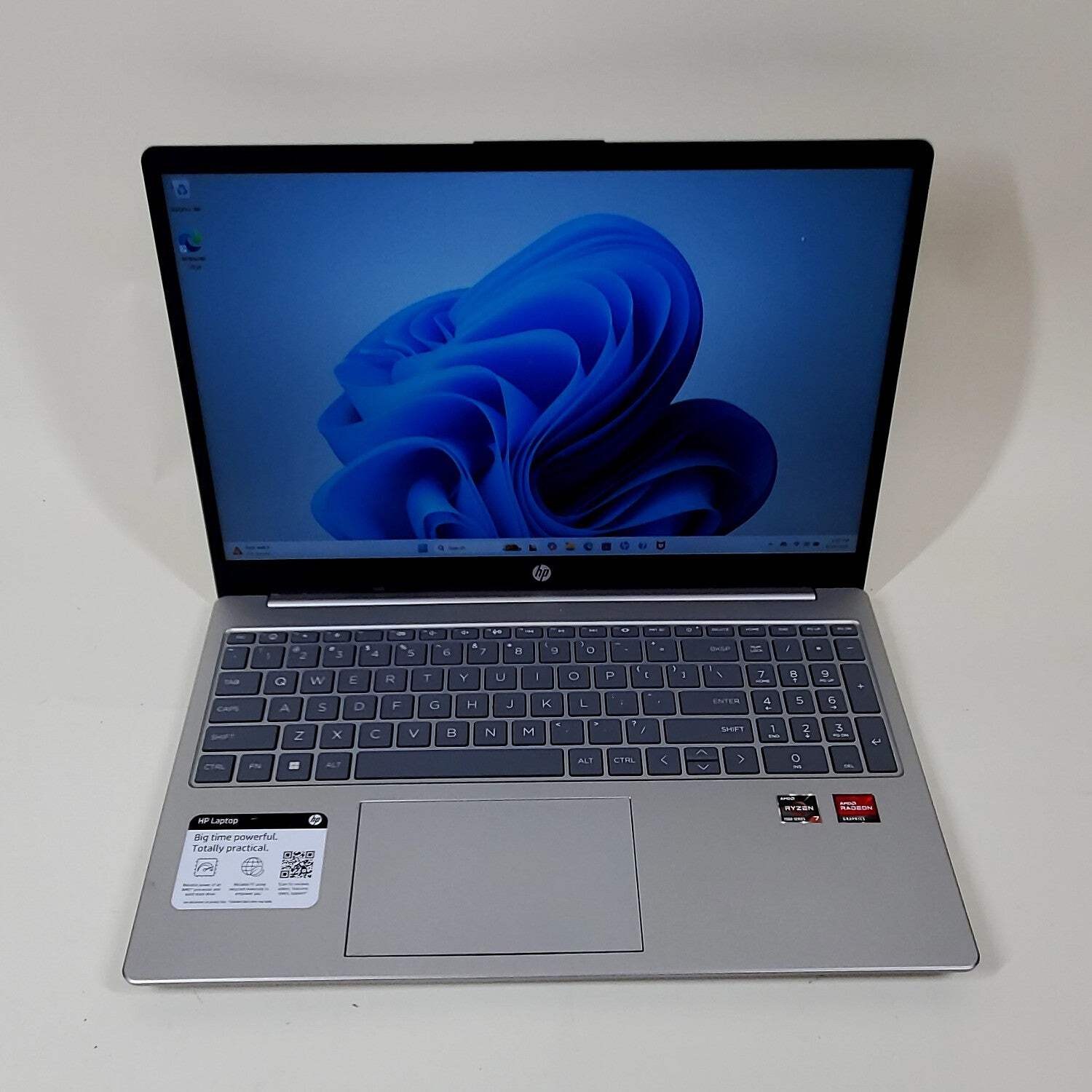 HP Pavilion 15-FC0077OD 15.6″ Ryzen 7 7730U 2.0GHz 16GB RAM 256GB SSD READ