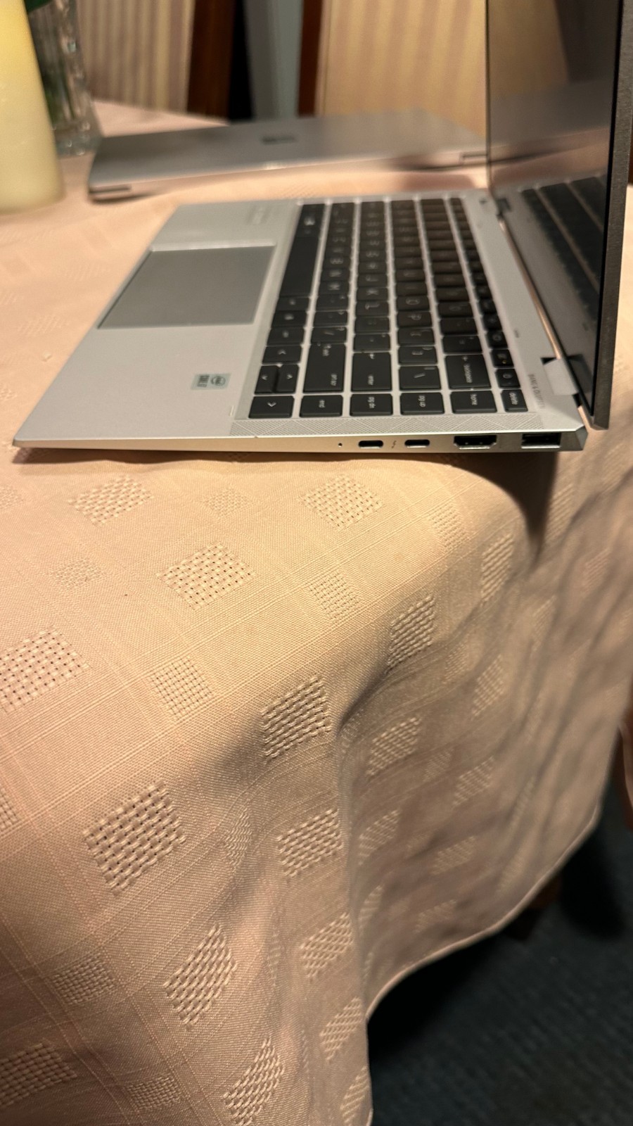 HP EliteBook x360 1040 G7 Notebook PC i7-10710U Touch Screen with All ports