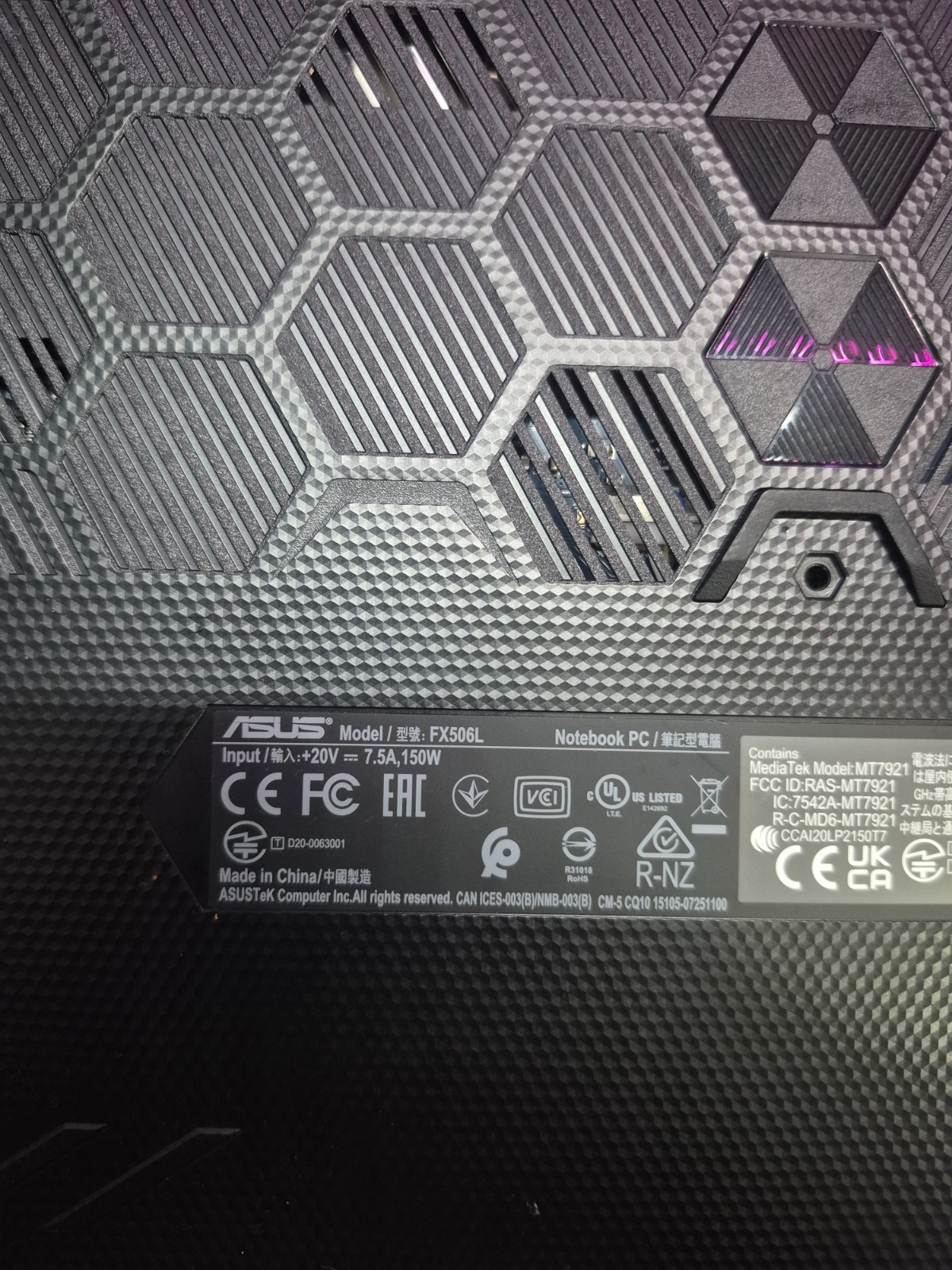 BAD GPU | ASUS TUF F15, Intel i5-10300H, GTX1650, NO SSD, 16GB RAM D2