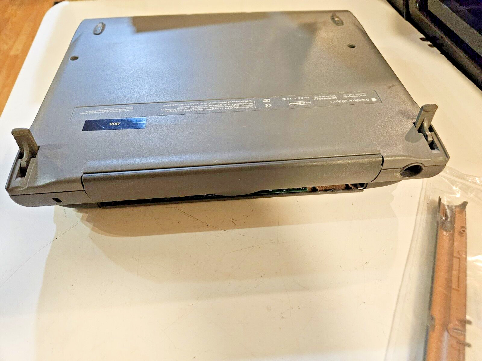 APPLE MACINTOSH POWERBOOK 500 M4880 FAMILY 500 SERIES