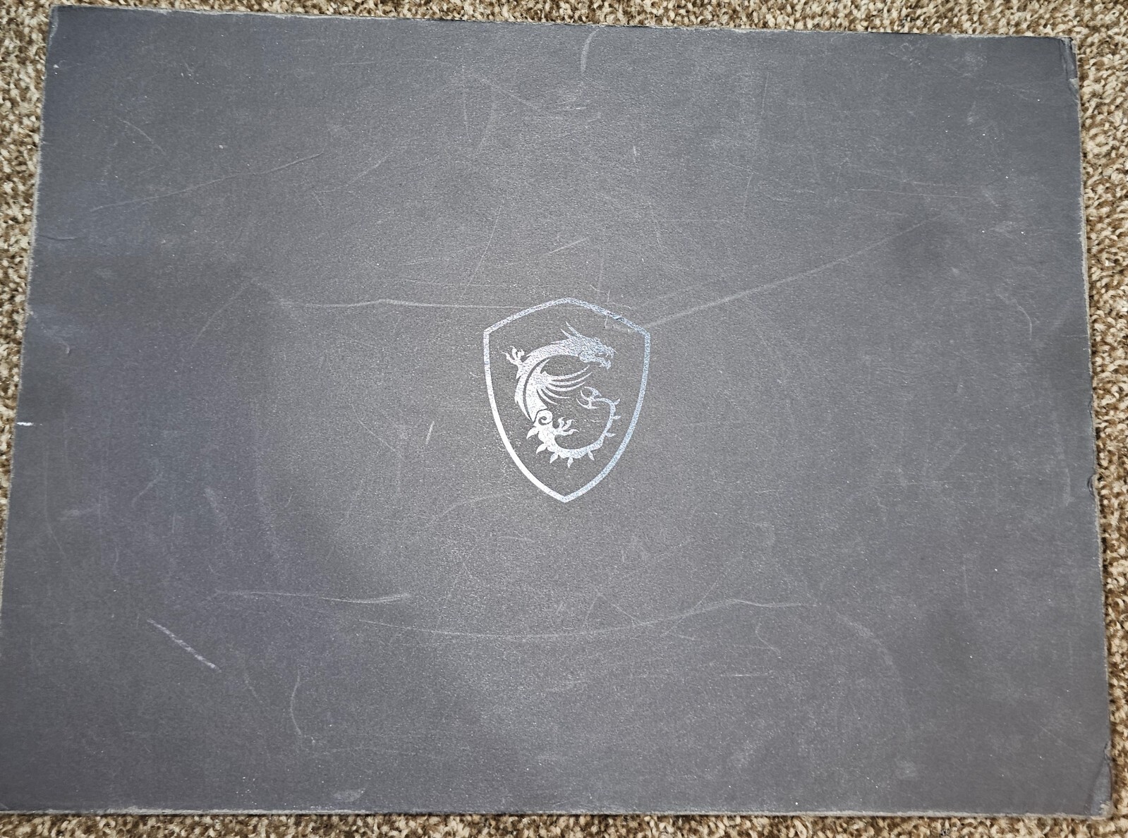 MSI GS66 Stealth 2070 + Samsung G3 Monitor + Mouse+ PS4 Controller + Mic
