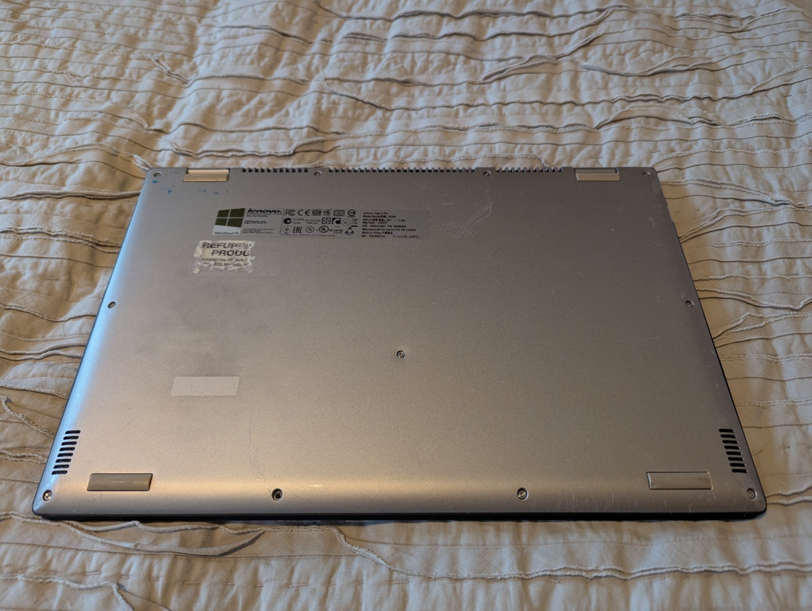 Lenovo Yoga 2 Pro 13.3in. (128G SSD, Intel Core i5-4200u 1.6GHz, 4GB Memory)