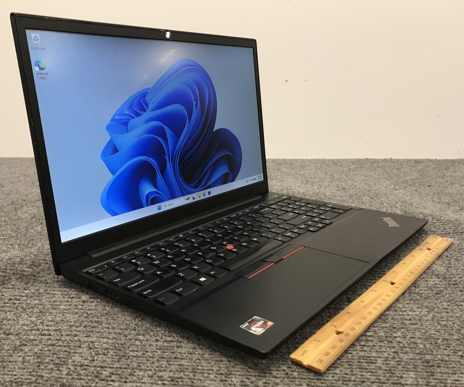 Lenovo ThinkPad E15 Gen 2 15.6″ Laptop Ryzen 5 PRO 4650U 8GBRAM 256GB NVMe As Is