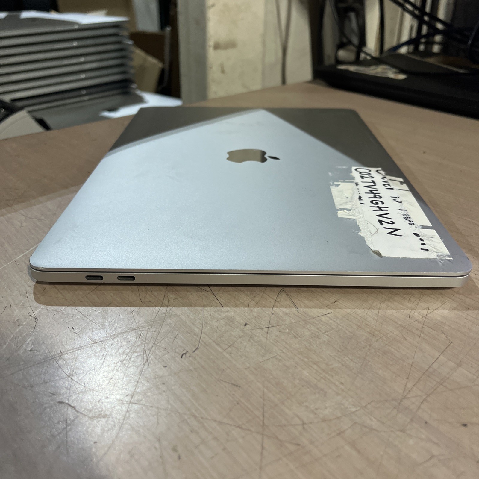 APPLE MACBOOK PRO 13″ TOUCH/MID-2017 CORE I5-7267U 3.1GHZ 8GB RAM 256SSD
