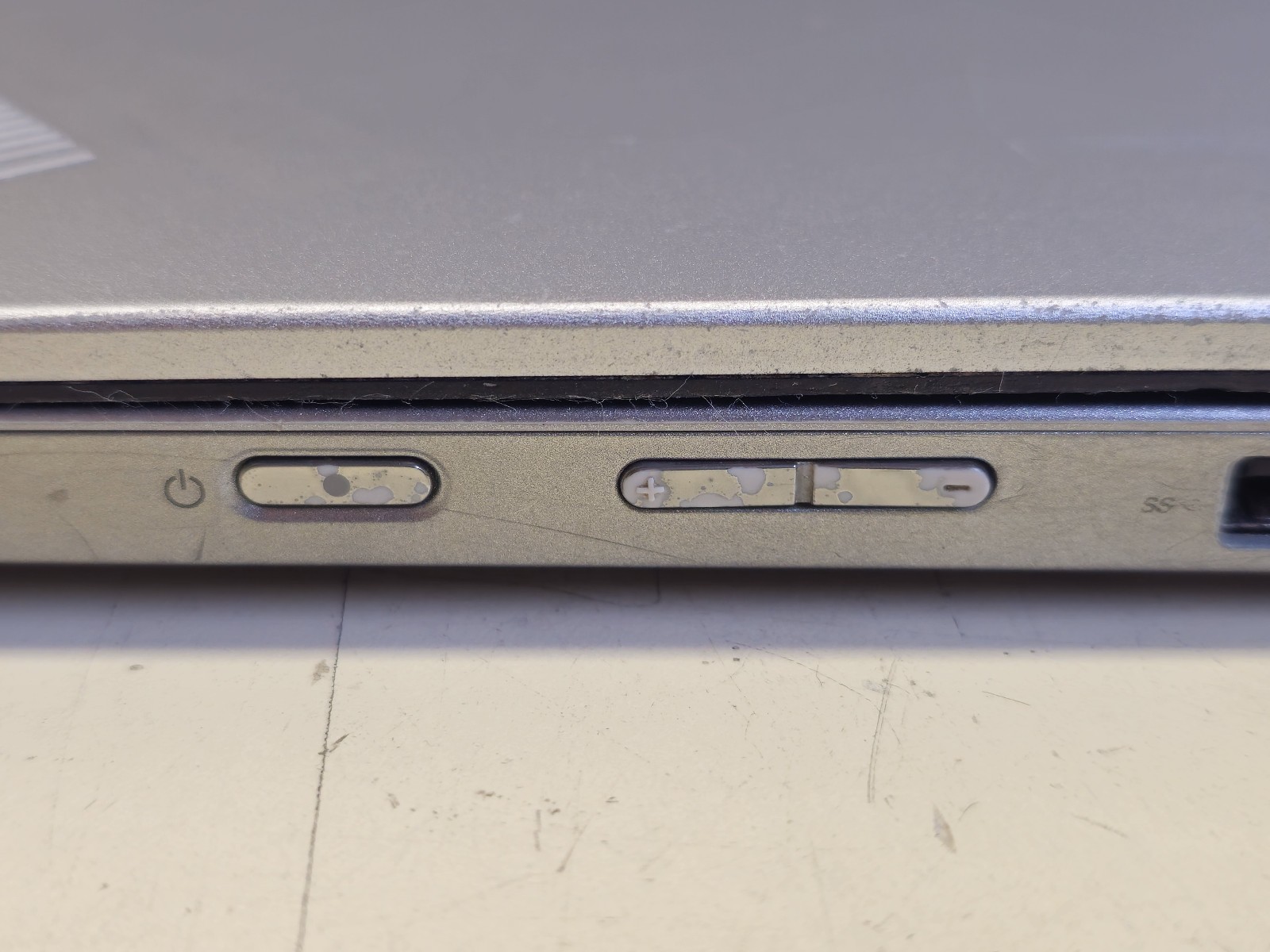 Lenovo 14″ 2-in-1 ThinkPad Yoga 460 i7-6500U 8GB NO SSD PARTS/REPAIR