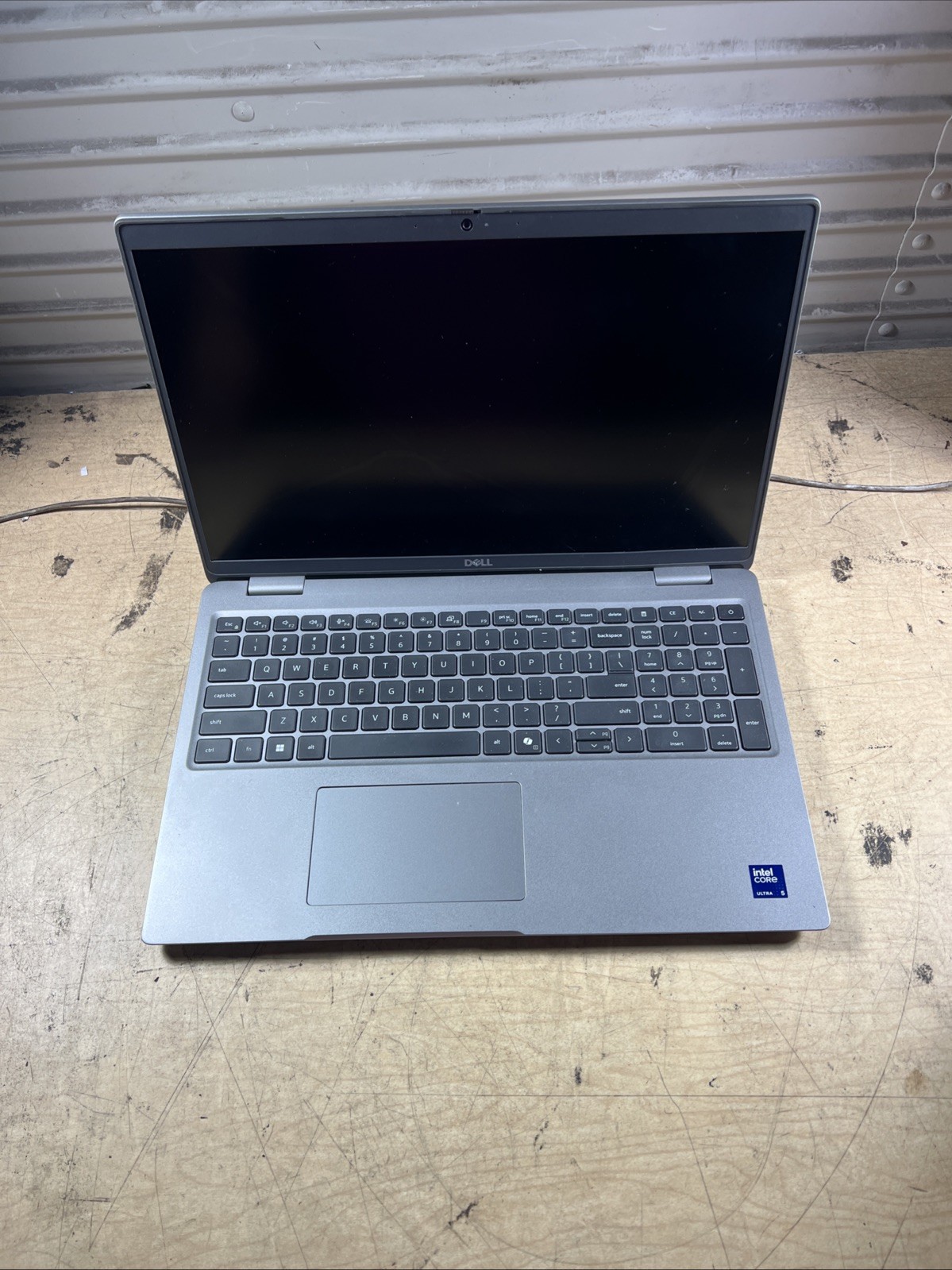 DELL LATITUDE 5550 INTEL CORE ULTRA 5 125U 8GB RAM **POWER ON