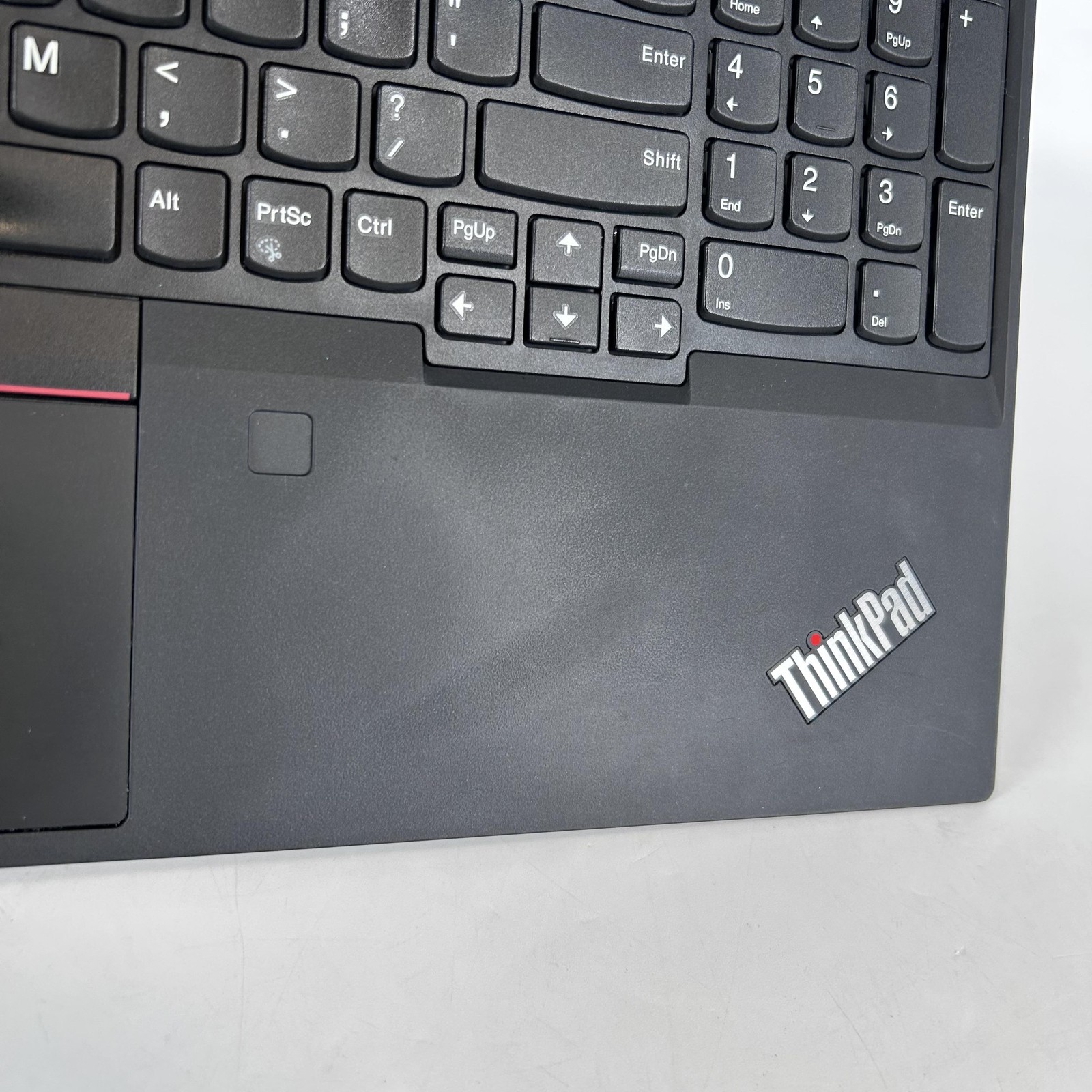 Lenovo ThinkPad T15 Gen 2 Black FHD 2.4 GHz i5-1135G7 16GB 512GB SSD LCD BLEED