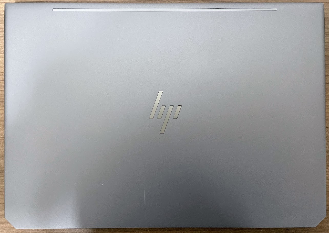 HP ZBook Studio G5 15.6 W11P Xeon E-2176M Quadro P2000 2.7GHz 16gb RAM 512gb SSD