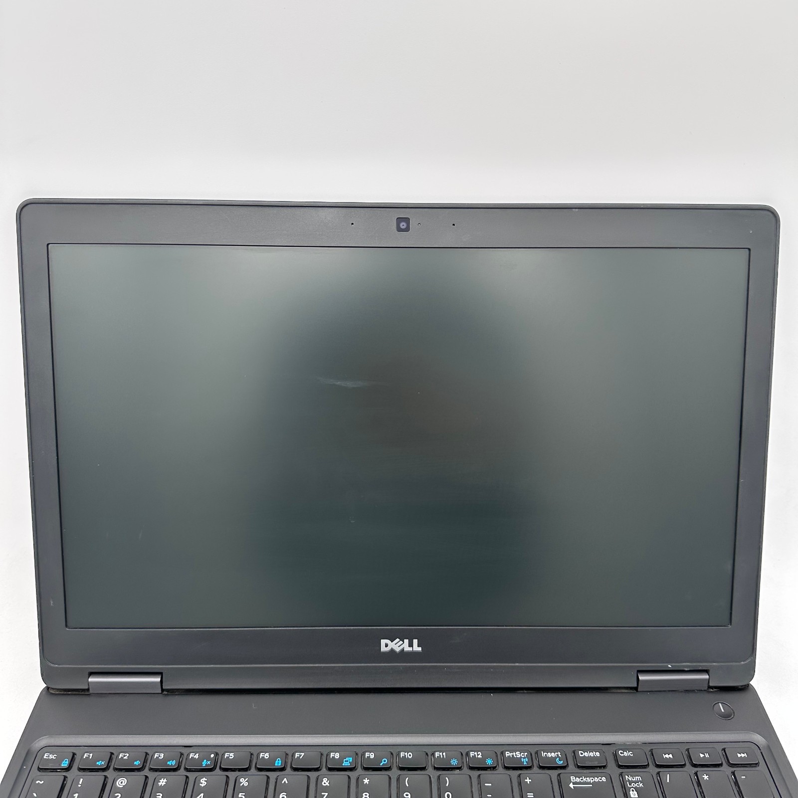 Dell Latitude 5580 15.6 Intel Core i5-7300U 2.6 GHz Quad Core 20GB RAM 512GB SSD