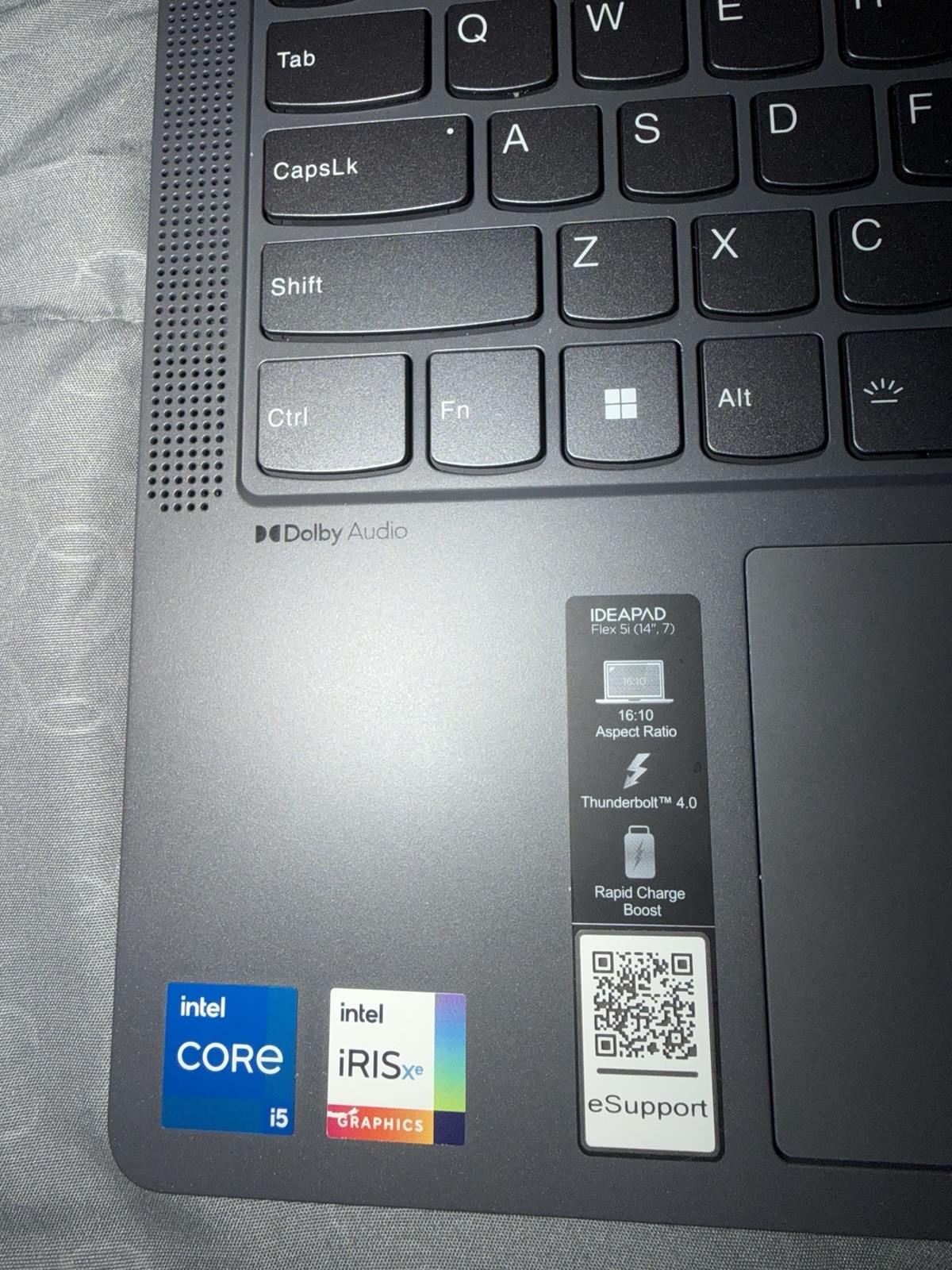 Lenovo IdeaPad Flex 5i 14″ i5 Gray Win 11 Iris Xe Thunderbolt 4 Wi-Fi