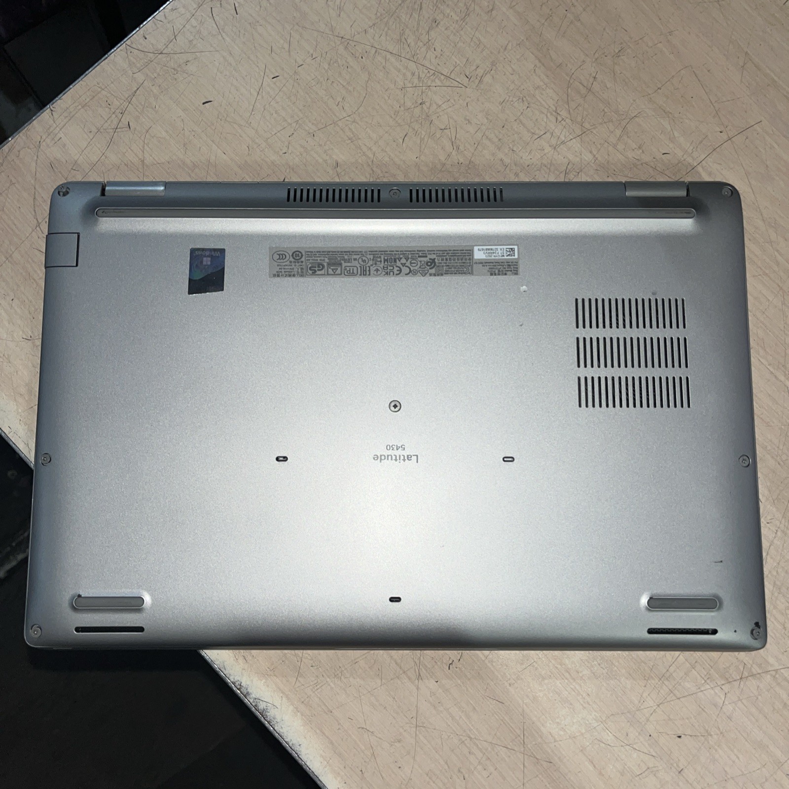 DELL LATITUDE 5530 INTEL CORE I5 12TH GEN 16GB RAM NO HD ,
