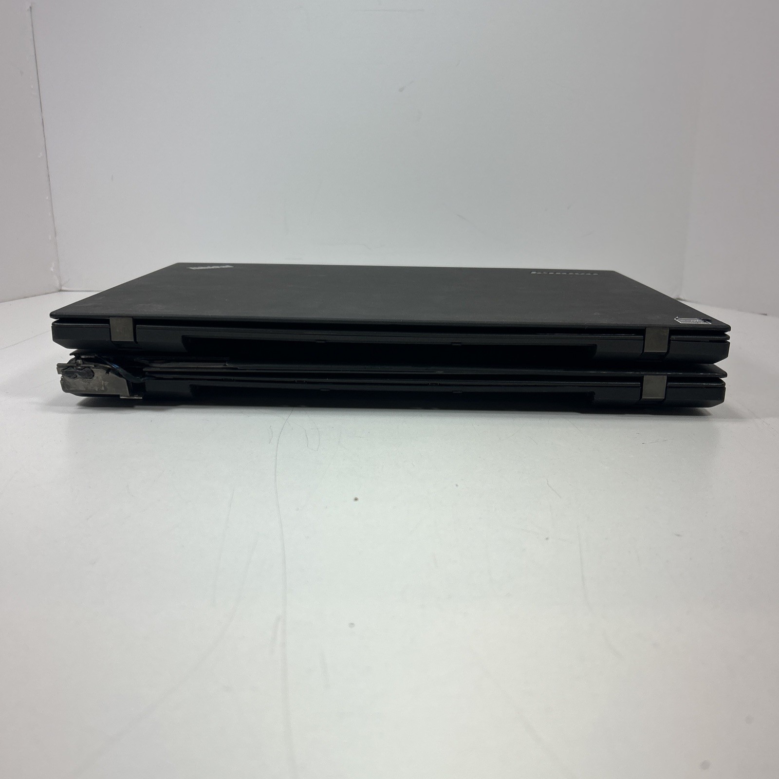 Lot of 2 Lenovo ThinkPad T440 14″ i5-4300U 4GB Internal Ram No SSD/WiFi/OS PARTS