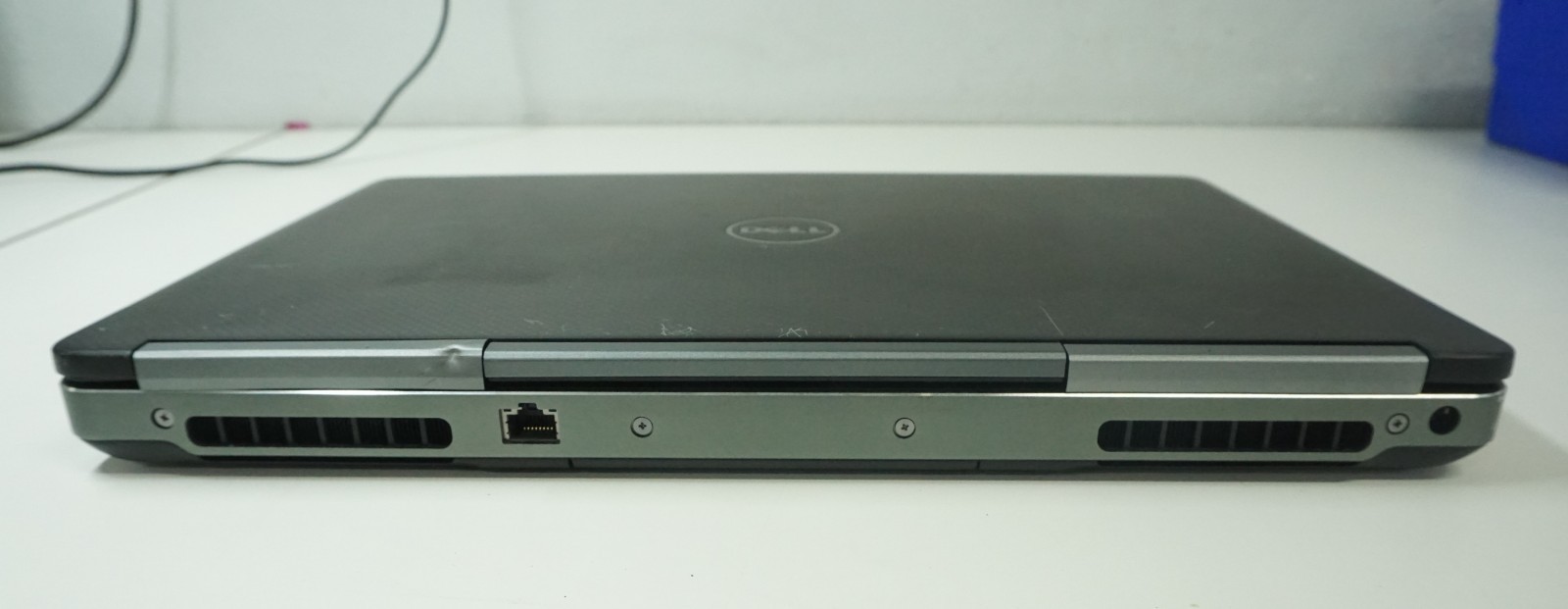 Dell Precision 7520 15.6″ Intel i7-7820HQ @ 2.90GHz 32GB RAM NO OS / NO SSD