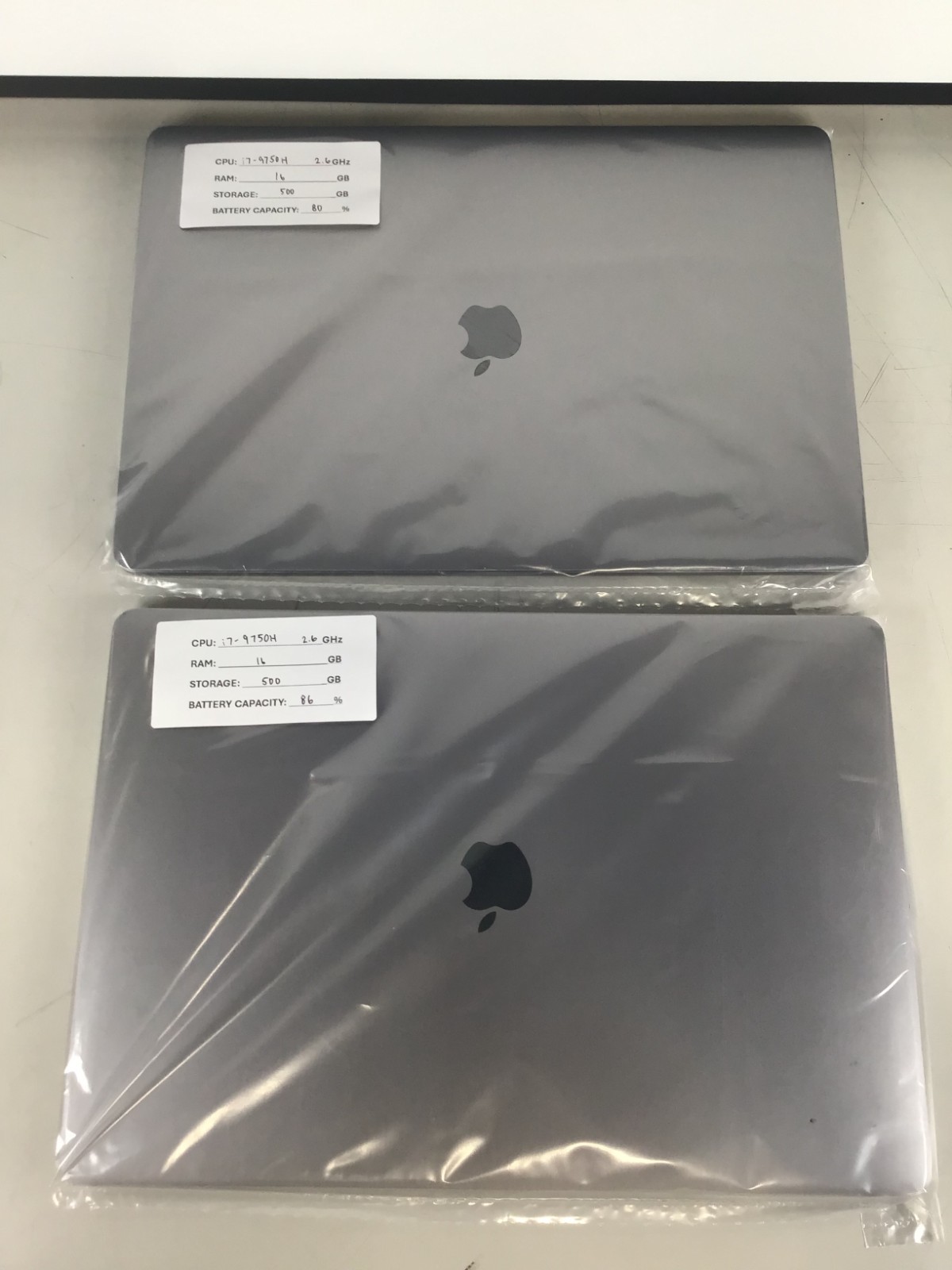 Lot of 2 Apple MacBook Pro 16″ A2141 i7-9750H 2.6GHz 16GB RAM 500B NVMe Gray~III