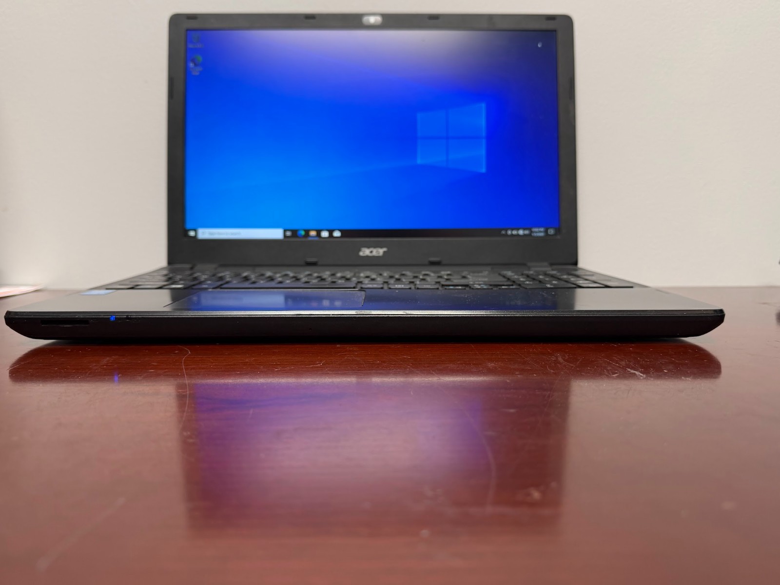 Acer Windows Laptop PC Travelmate P256-m – i3-4030U @ 1.9 – 4GB RAM
