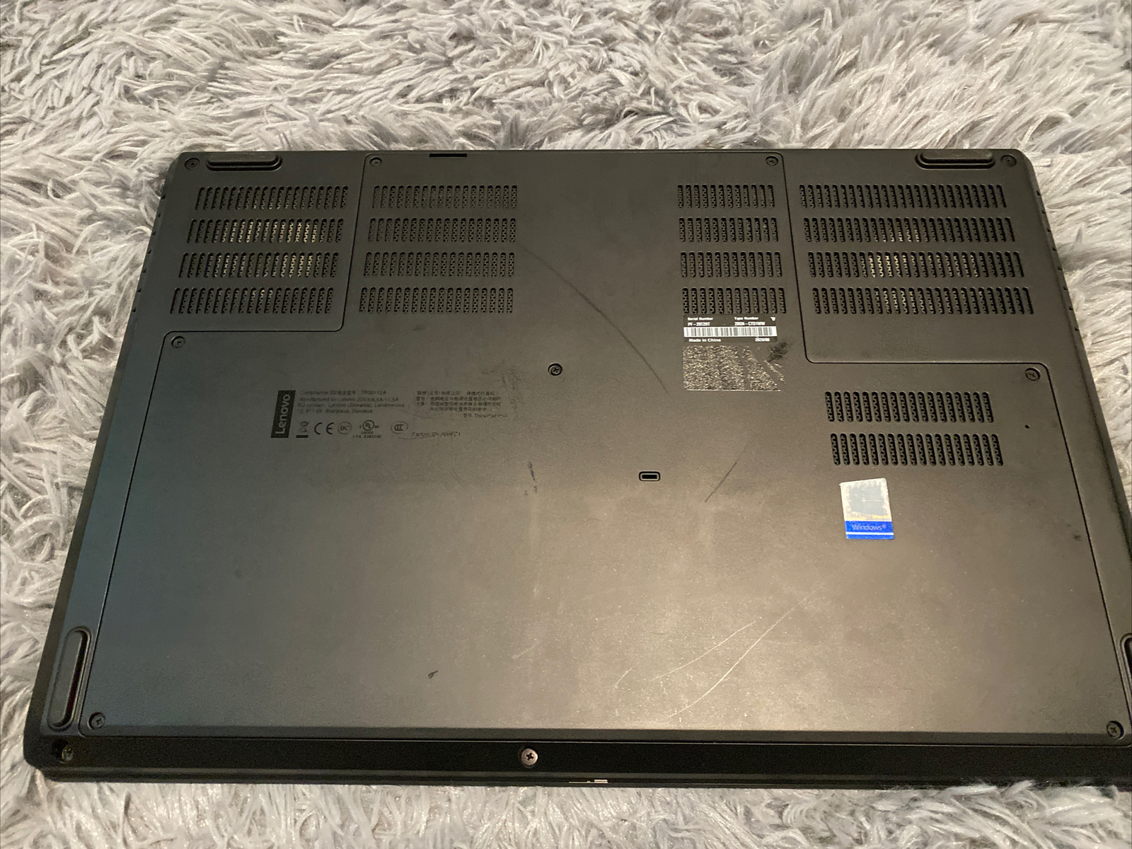 Lenovo P53 15″ Workstation, i7-9850H, 1TB SSD + 500GBNVMe 128GB RAM Quadro T1000