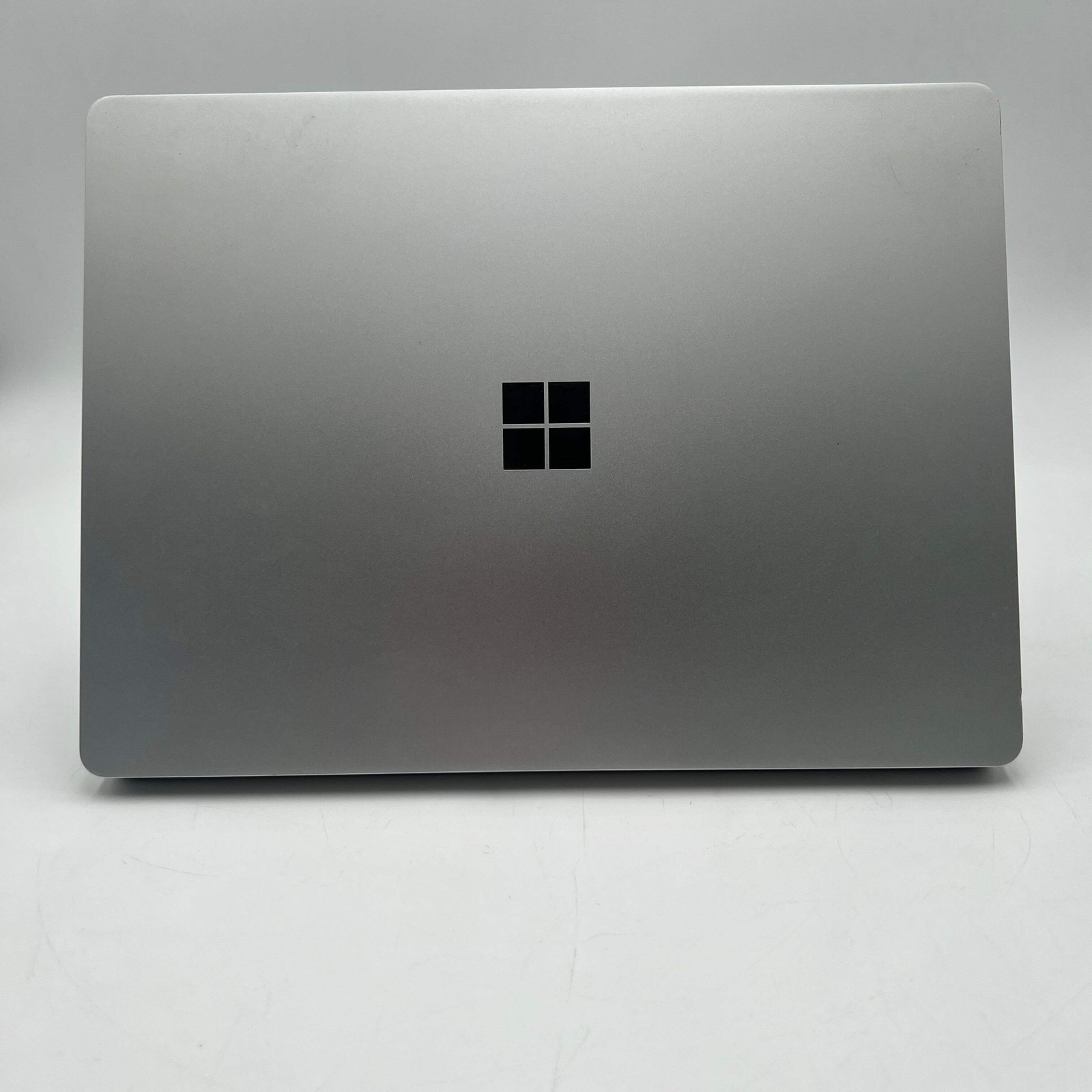 Microsoft Surface Laptop Go 1943 2020 12-inch Core i5 4GB RAM 64GB Silver
