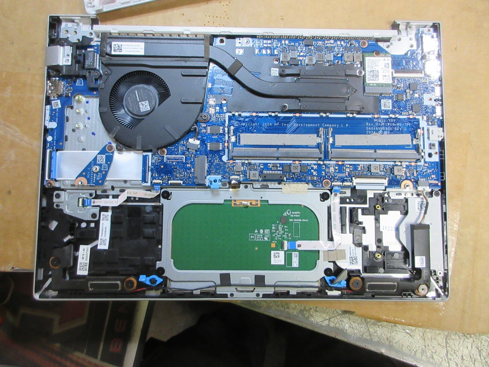 HP EliteBook 640 G11 Intel Ultra 7 165U MOTHERBOARD IN CHASSIS