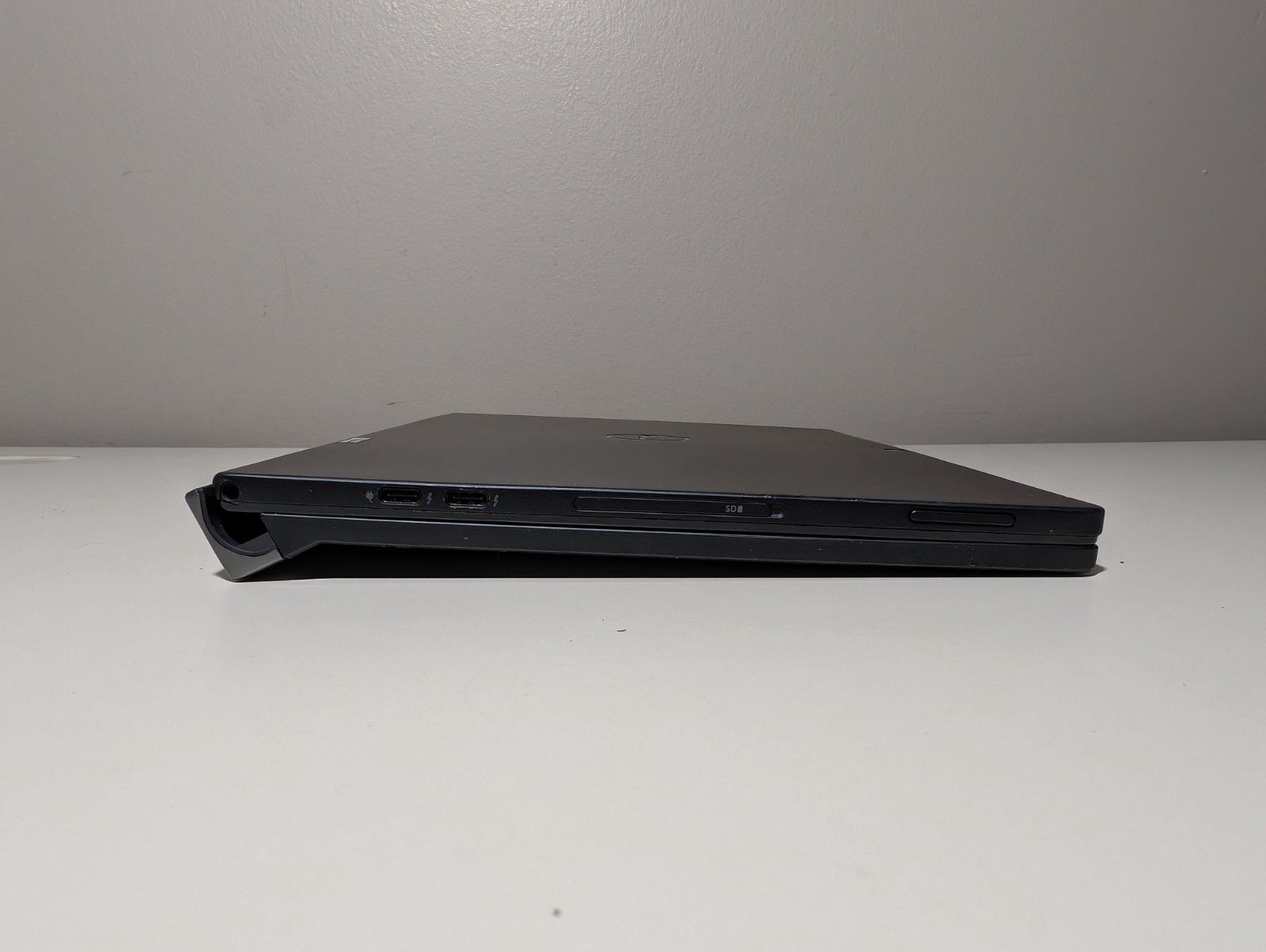 Dell Latitude 7275 4K | Core m7 8GB RAM 256GB SSD | Backlit Win 11 Pro RARE