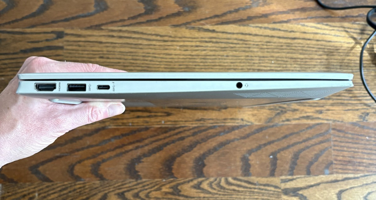 HP Pavilion Laptop 15-eg3053cl 15.6″ i5-1335U 1.3GHz 16GB RAM 512GB